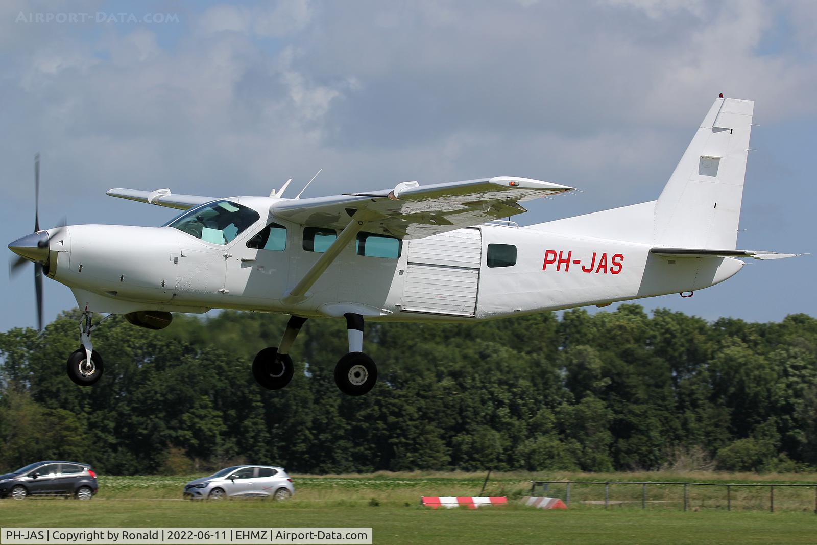 PH-JAS, 1993 Cessna 208 Caravan 1 C/N 20800226, at ehmz