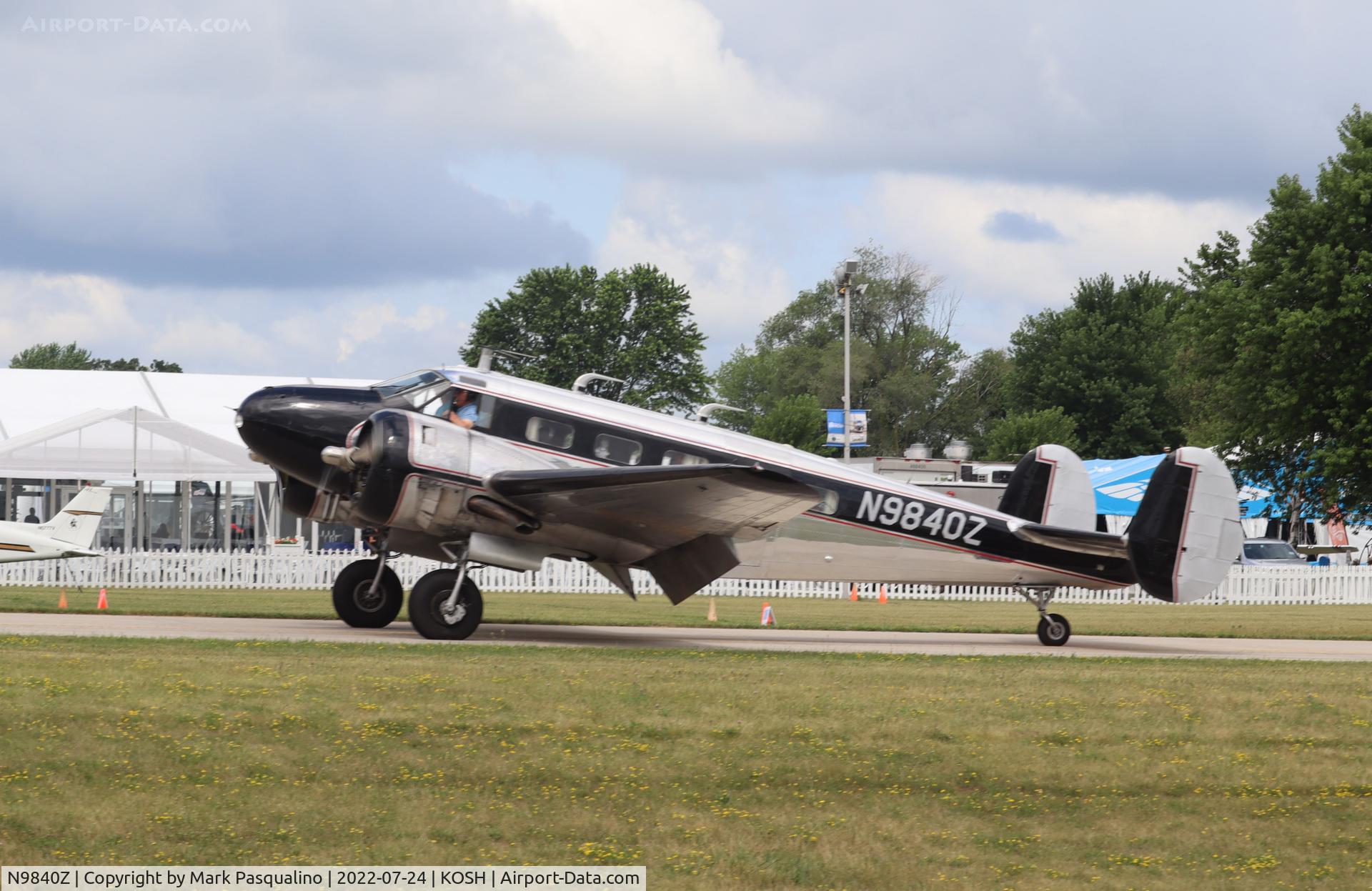 N9840Z, 1952 Beech C-45H Expeditor C/N AF-886, Beech C-45H