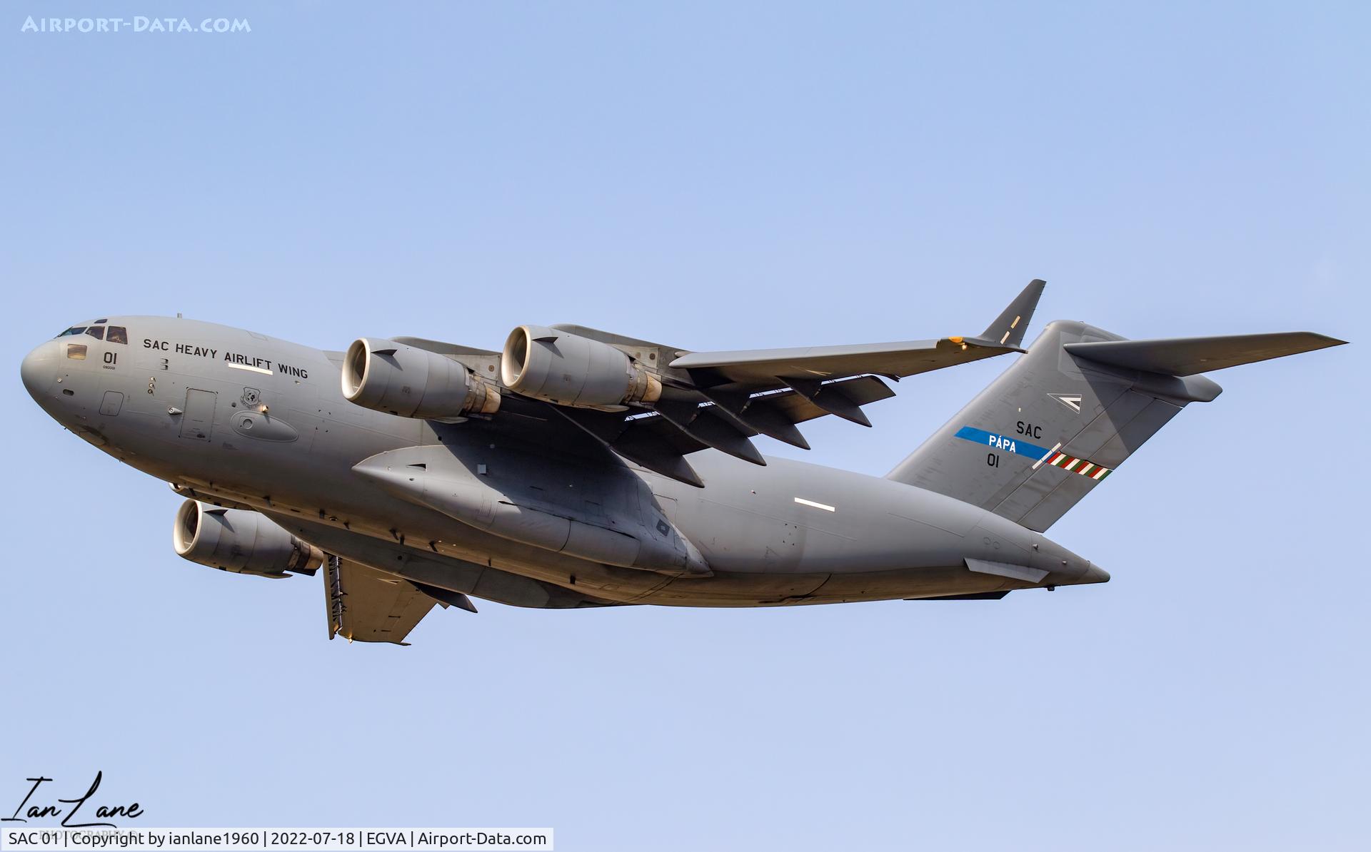 SAC 01, 2008 Boeing C-17A Globemaster III C/N F-207, RIAT 2022