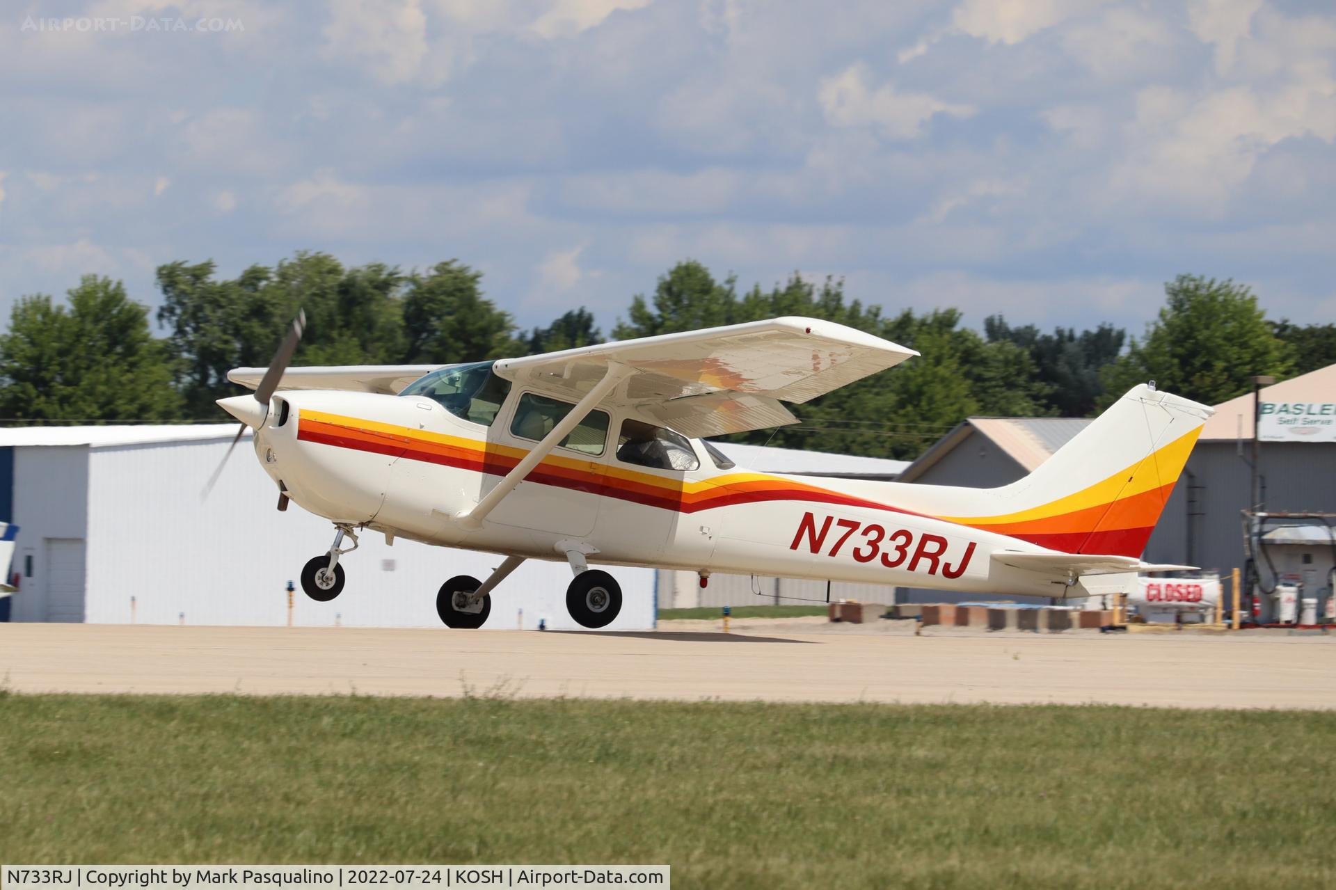 N733RJ, 1976 Cessna 172N C/N 17268179, Cessna 172N