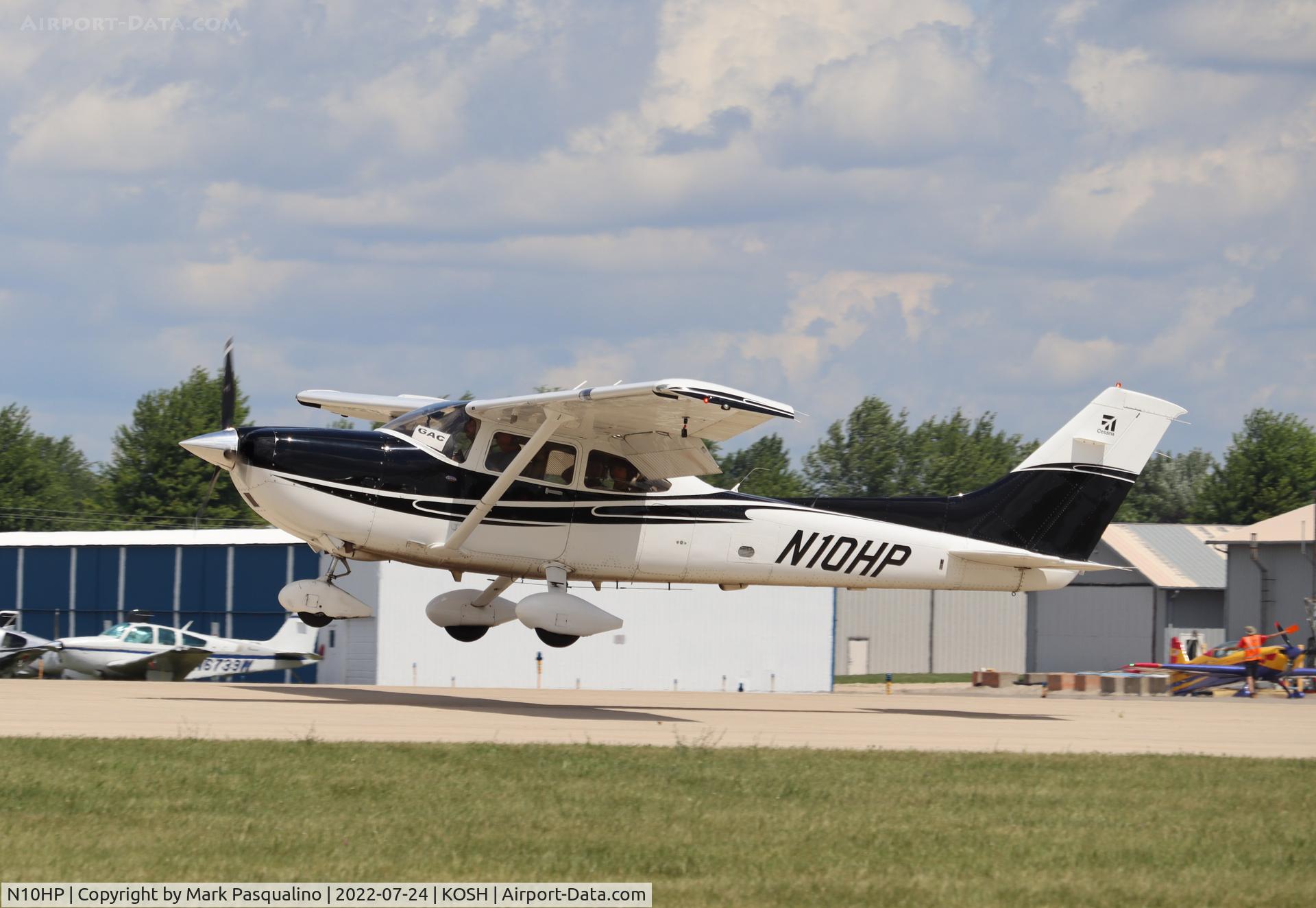 N10HP, 2004 Cessna 182T Skylane C/N 18281428, Cessna T182T