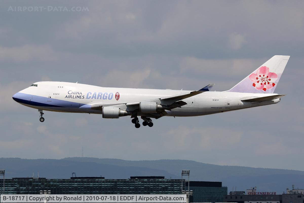B-18717, 2004 Boeing 747-409F/SCD C/N 30769, at fra