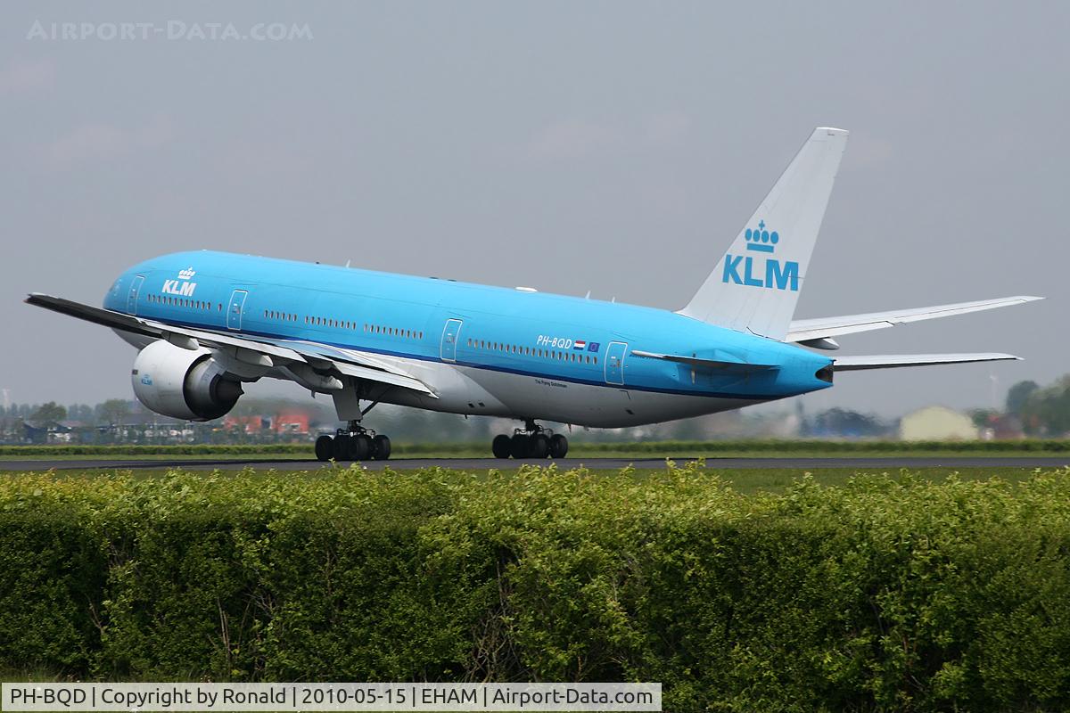 PH-BQD, 2003 Boeing 777-206/ER C/N 33713, at spl