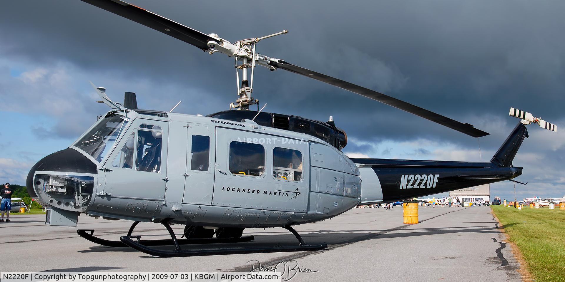 N2220F, 1963 Bell UH-1H Iroquois C/N 4155 (63-12959), static display