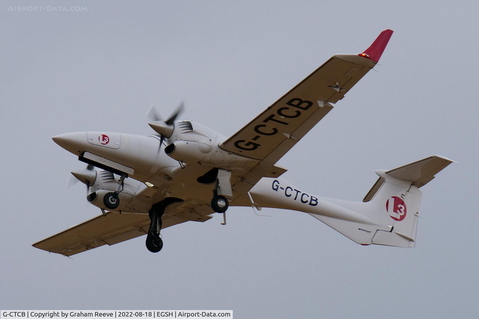 G-CTCB, 2005 Diamond DA-42 Twin Star C/N 42.083, On approach to Norwich.