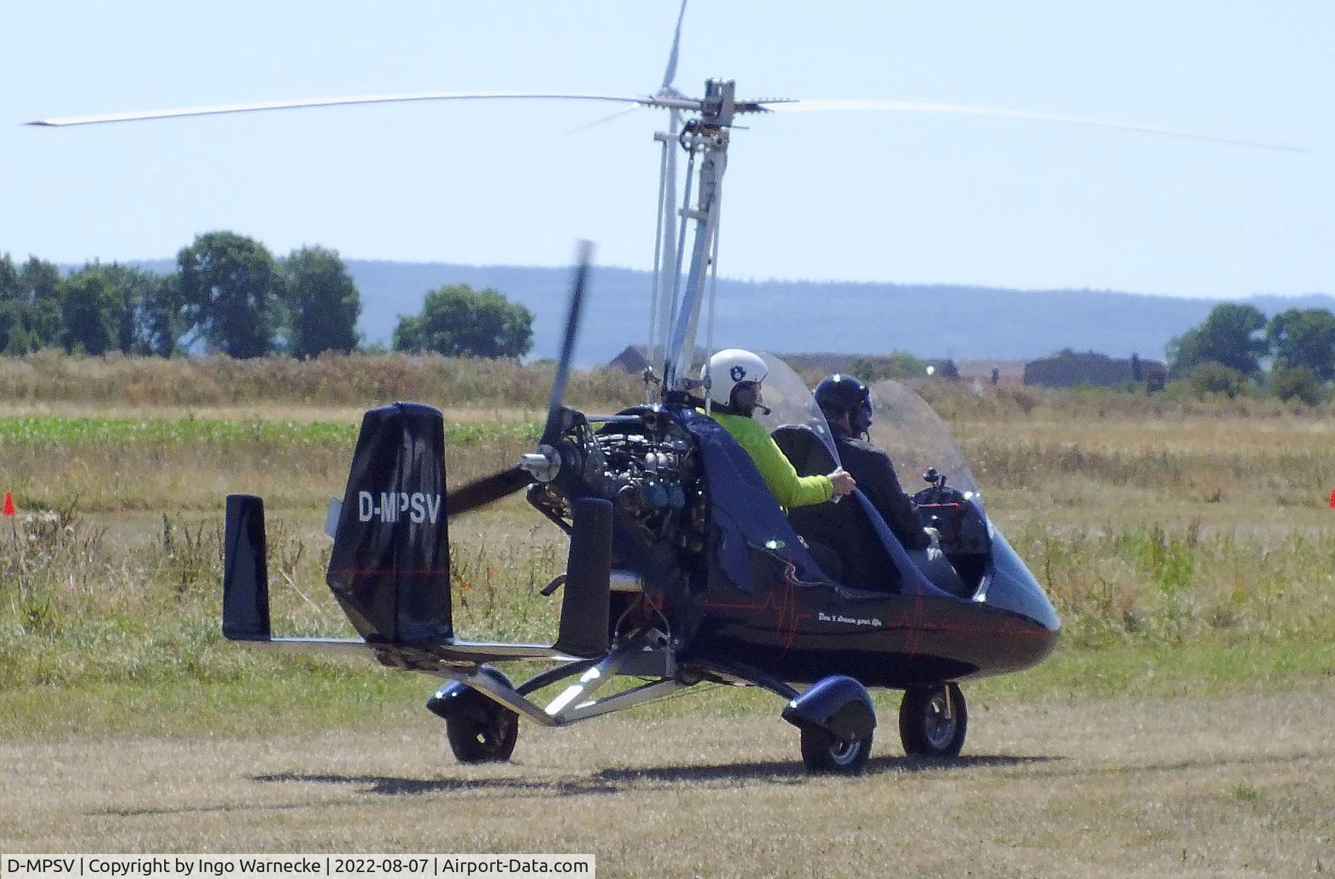 D-MPSV, AutoGyro Europe MT-03 C/N not found_D_MPSV, AutoGyro MT-03 at the 2022 Flugplatz-Wiesenfest airfield display at Weilerswist-Müggenhausen ultralight airfield