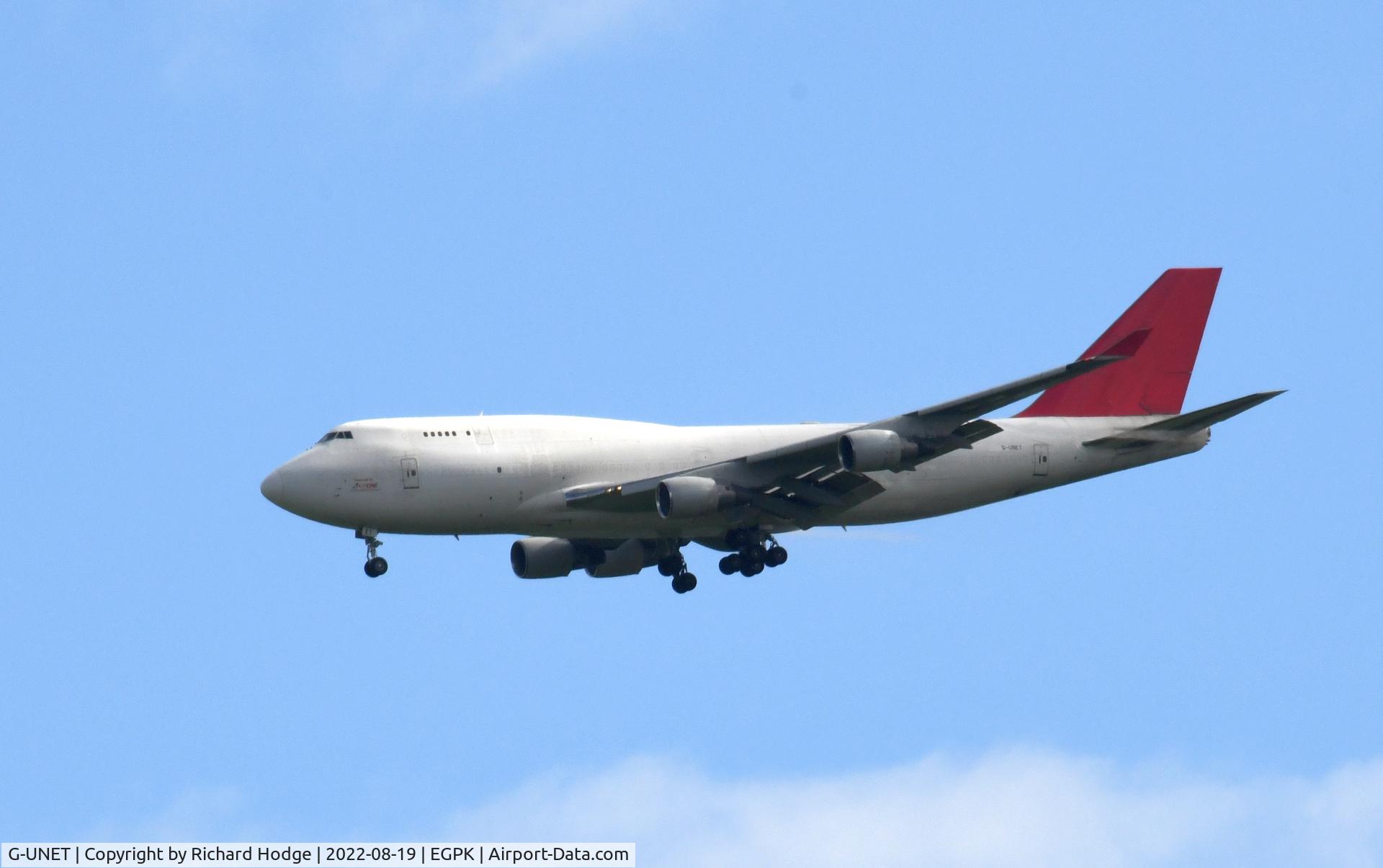 G-UNET, 1991 Boeing 747-433SF C/N 25075, On approach for Rw30 at Prestwick.