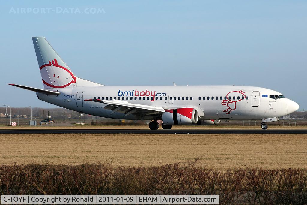 G-TOYF, 1997 Boeing 737-36N C/N 28557, at spl