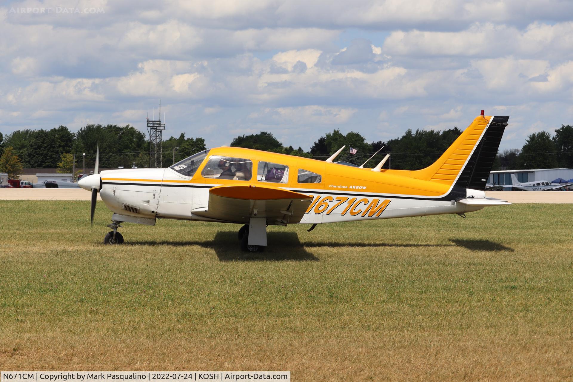 N671CM, 1974 Piper PA-28R-200 C/N 28R-7435250, Piper PA-28R-200