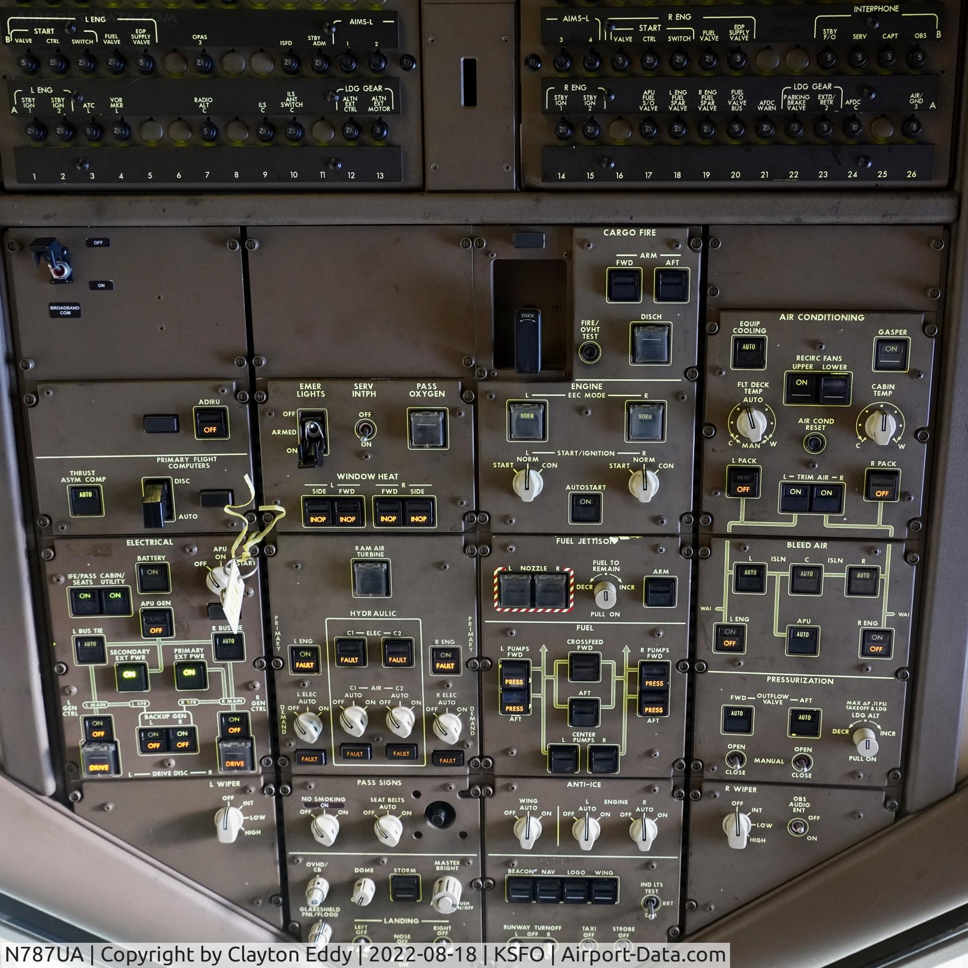 N787UA, 1997 Boeing 777-222 C/N 26939, Overhead panel SFO 2022.