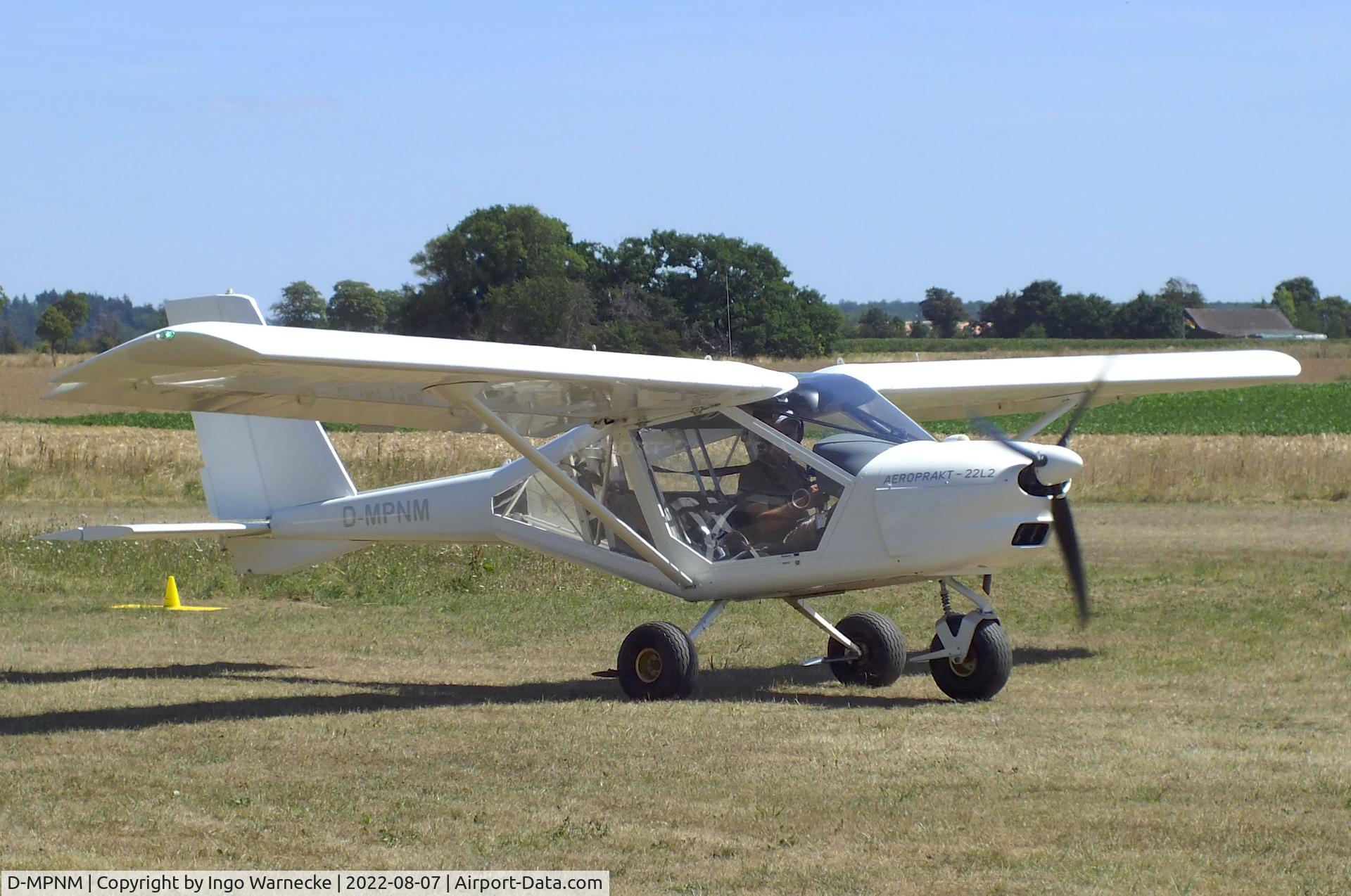D-MPNM, Aeroprakt A-22L2 Foxbat C/N not found_D-MPNM, Aeroprakt A22-L2 Foxbat at the 2022 Flugplatz-Wiesenfest airfield display at Weilerswist-Müggenhausen ultralight airfield