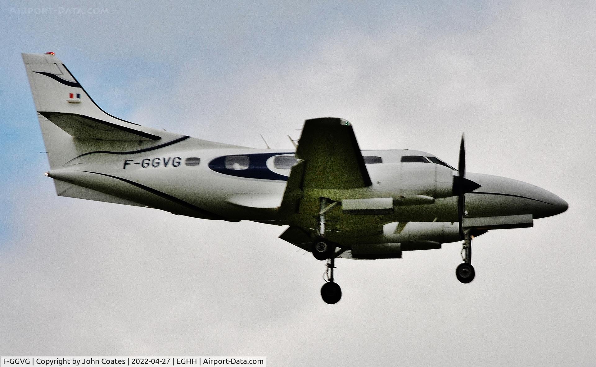 F-GGVG, 1978 Swearingen SA-226T Merlin IIIB C/N T-293, On finals to 08