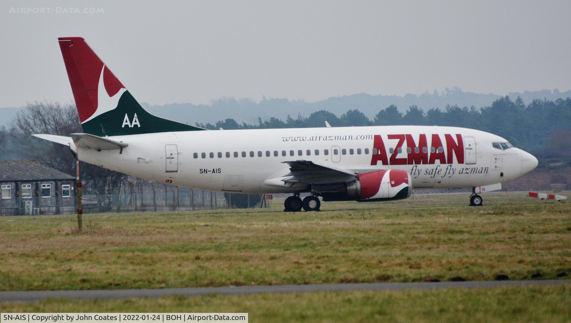 5N-AIS, 1998 Boeing 737-5L9 C/N 29235, Engine running