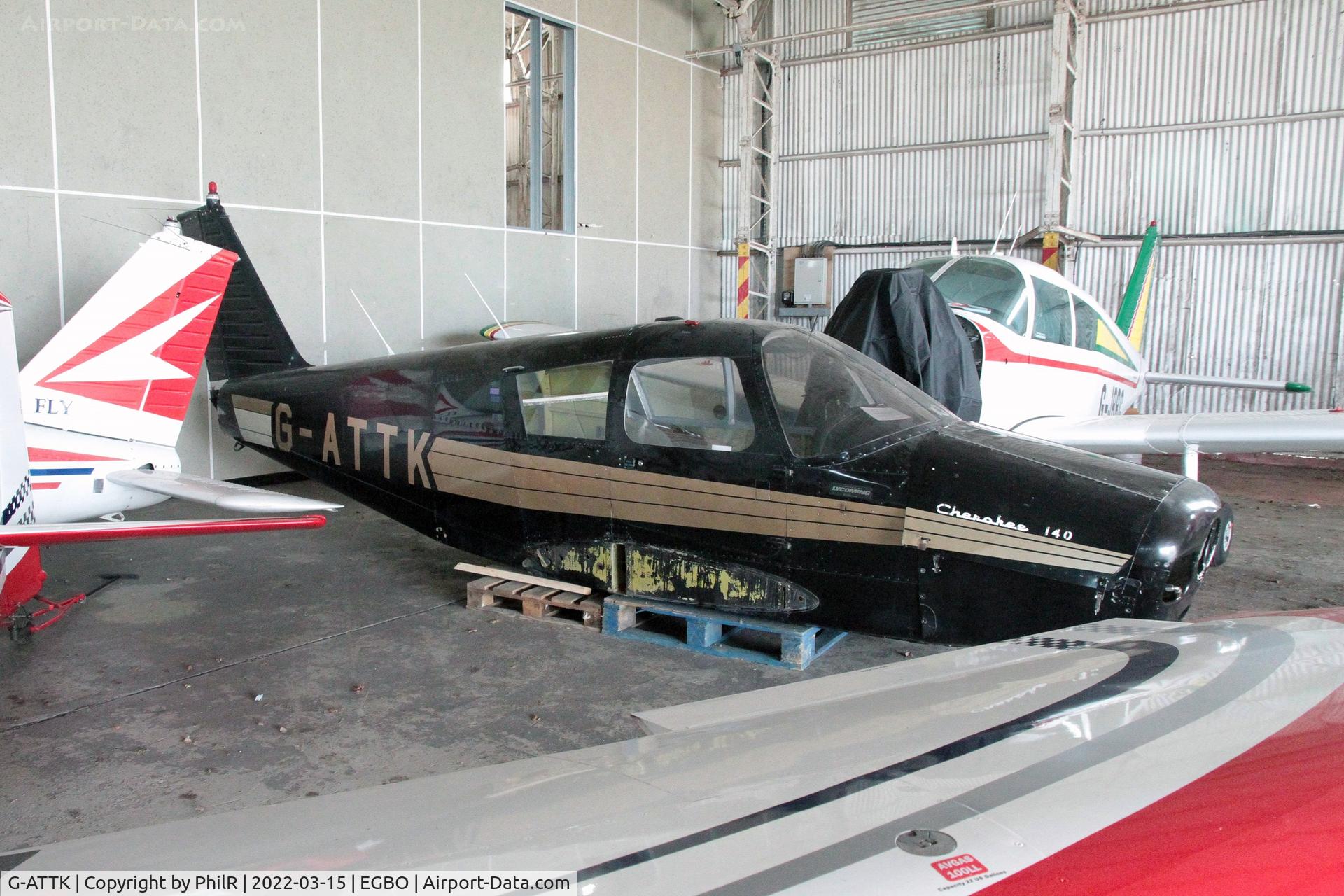 G-ATTK, 1966 Piper PA-28-140 Cherokee C/N 28-21959, G-ATTK 1966 Piper Pa-28 Cherokee Halfpenny Green