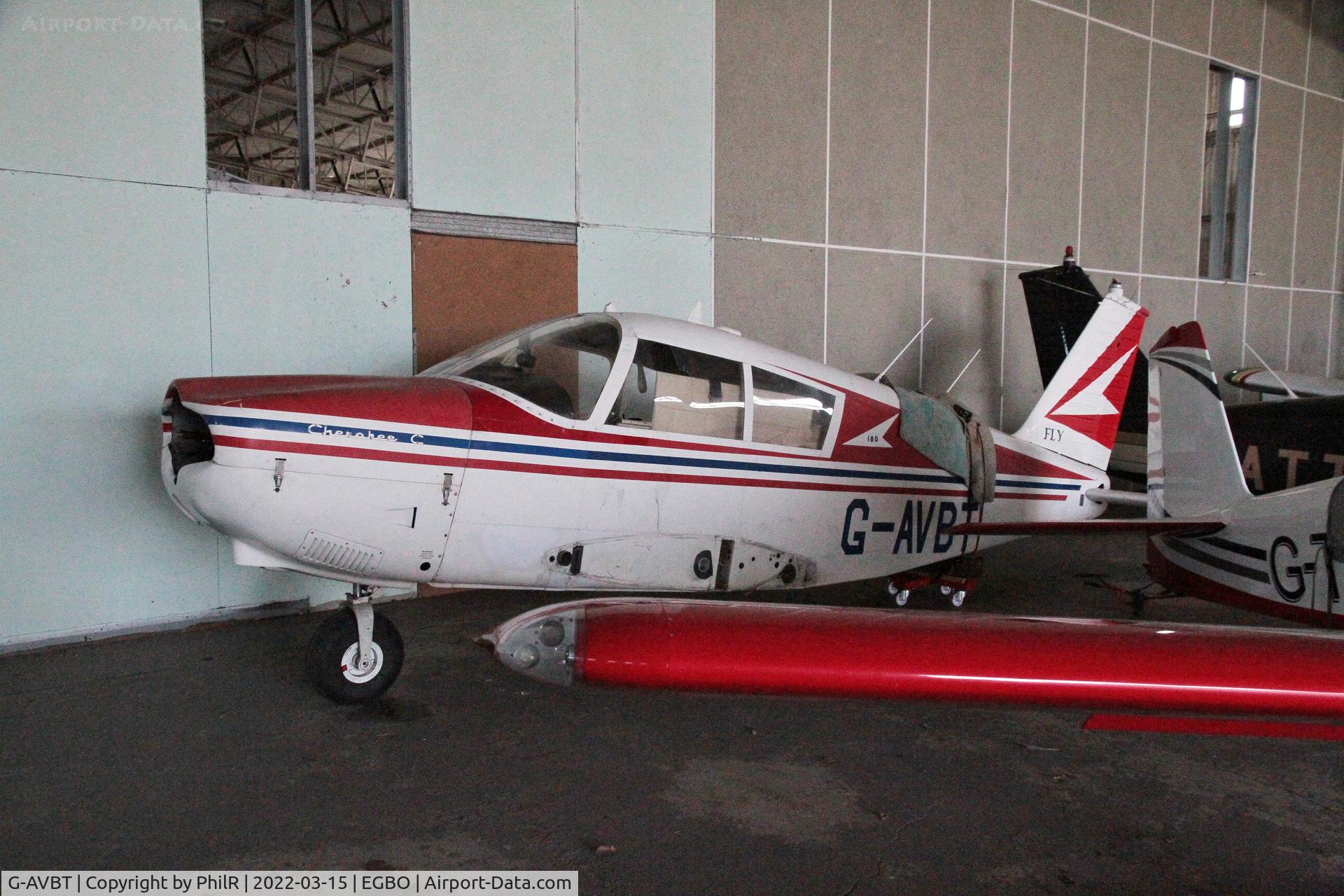 G-AVBT, 1967 Piper PA-28-180 Cherokee C C/N 28-3945, G-AVBT 1967 Piper Pa-28 Cherokee C Halfpenny Green