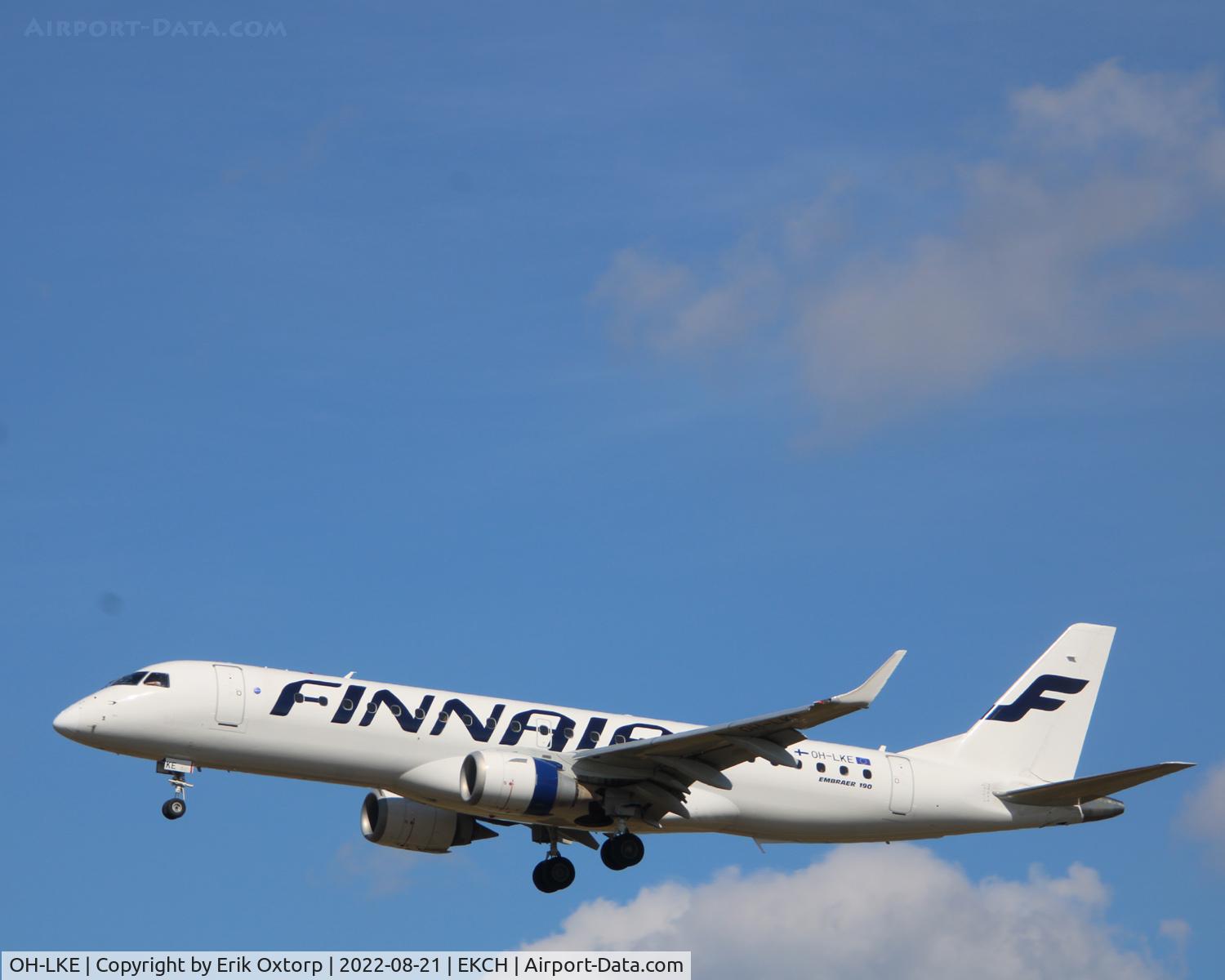 OH-LKE, 2007 Embraer 190LR (ERJ-190-100LR) C/N 19000059, OH-LKE landing rw 22L