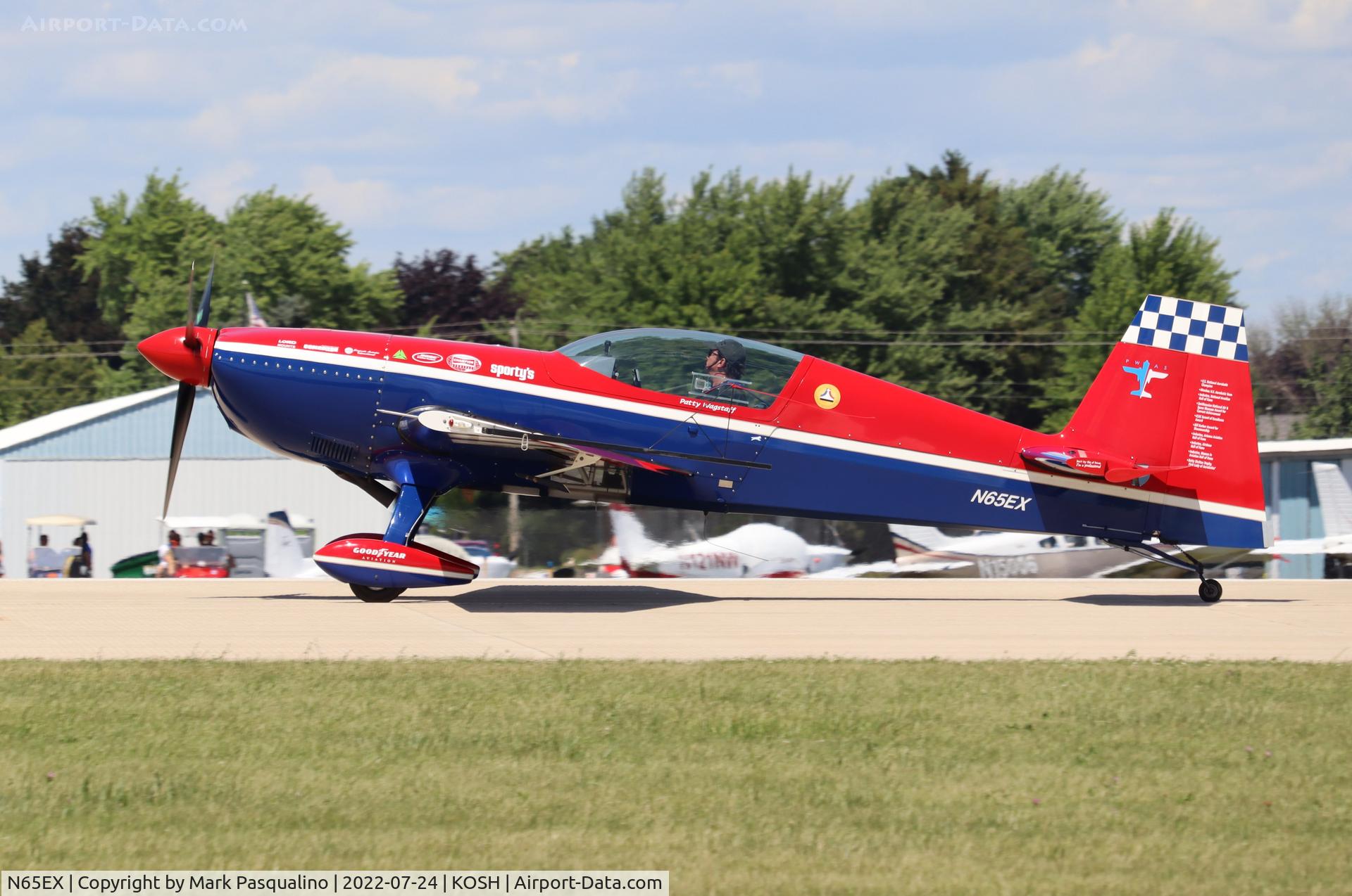 N65EX, 1992 Extra EA-300S C/N 003, Extra EA-300S