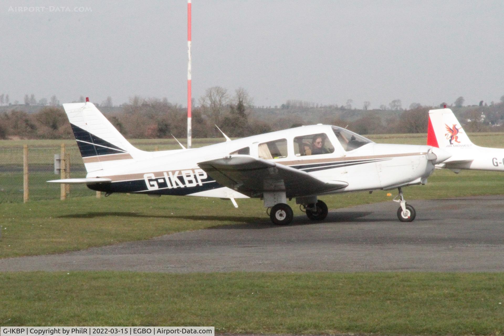 G-IKBP, 1982 Piper PA-28-161 Cherokee Warrior II C/N 288216132, G-IKBP 1982 Piper Pa-28 Cherokee Warrior ll Halfpenny Green
