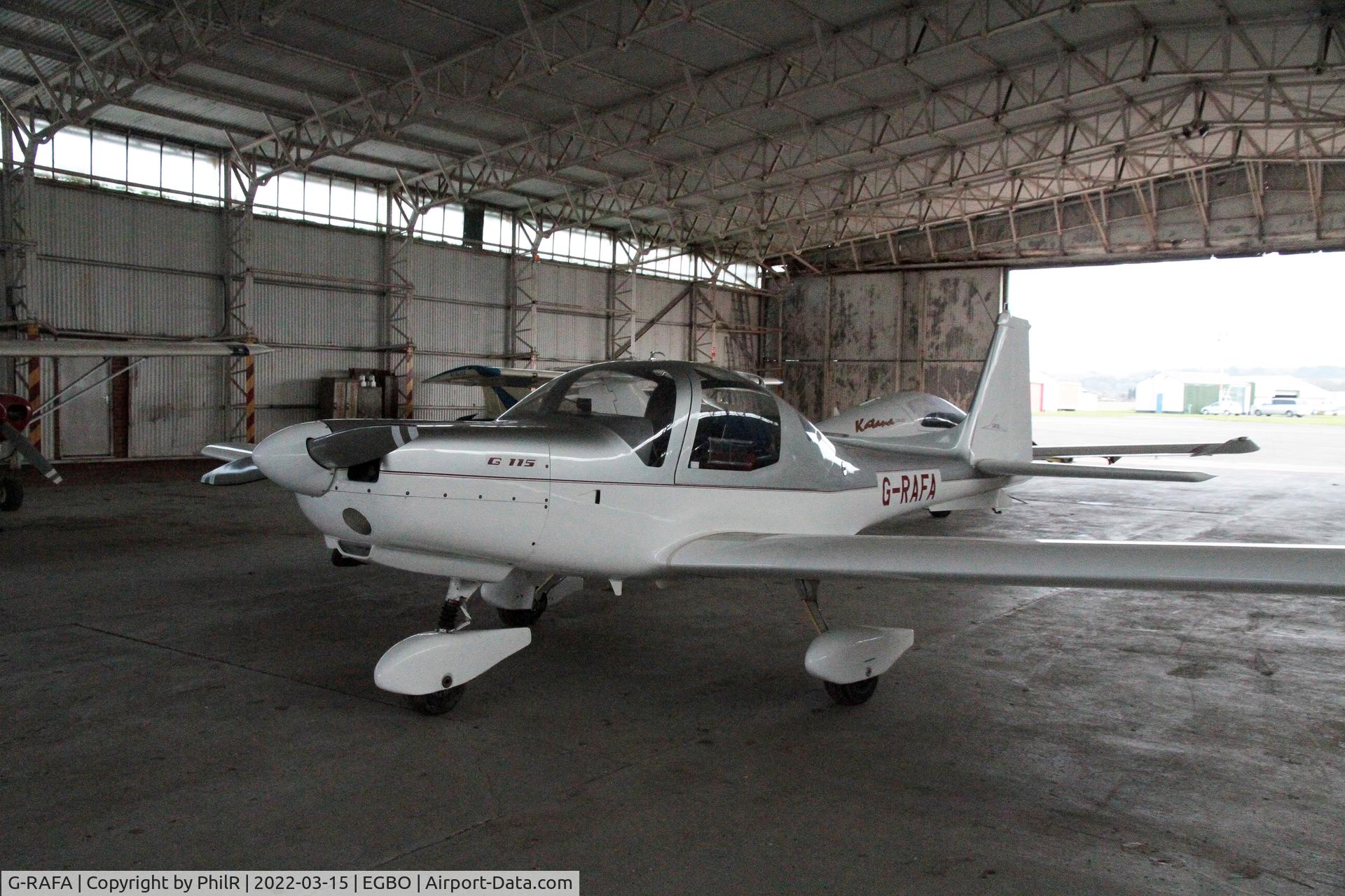 G-RAFA, 1989 Grob G-115 C/N 8081, G-RAFA 1989 Grob G115 Halfpenny Green