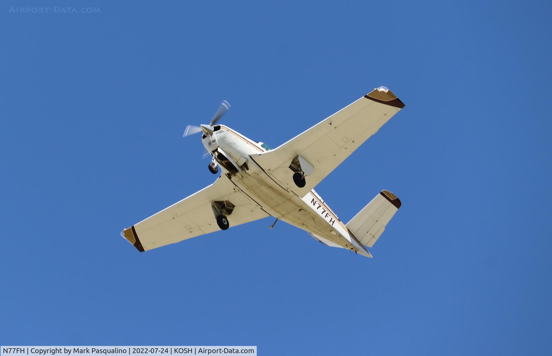 N77FH, 1977 Beech V35B Bonanza C/N D-10035, Beech V35B