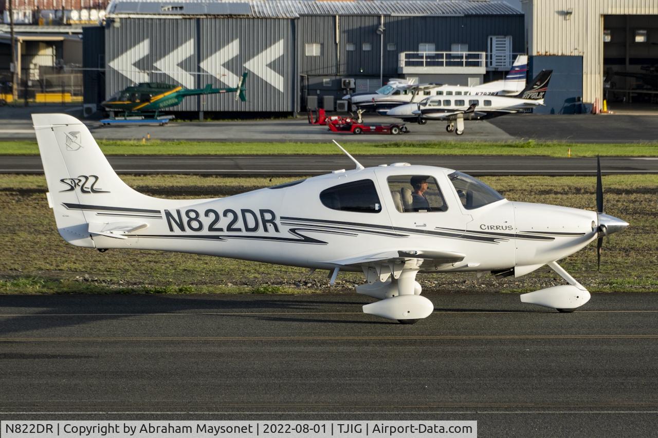 N822DR, 2003 Cirrus SR22 C/N 0781, Taxing for departure