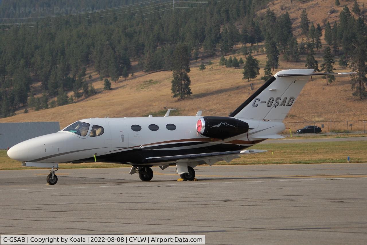 C-GSAB, 2011 Cessna 510 Citation Mustang Citation Mustang C/N 510-0390, First pic in the database. Resting at the GAT.