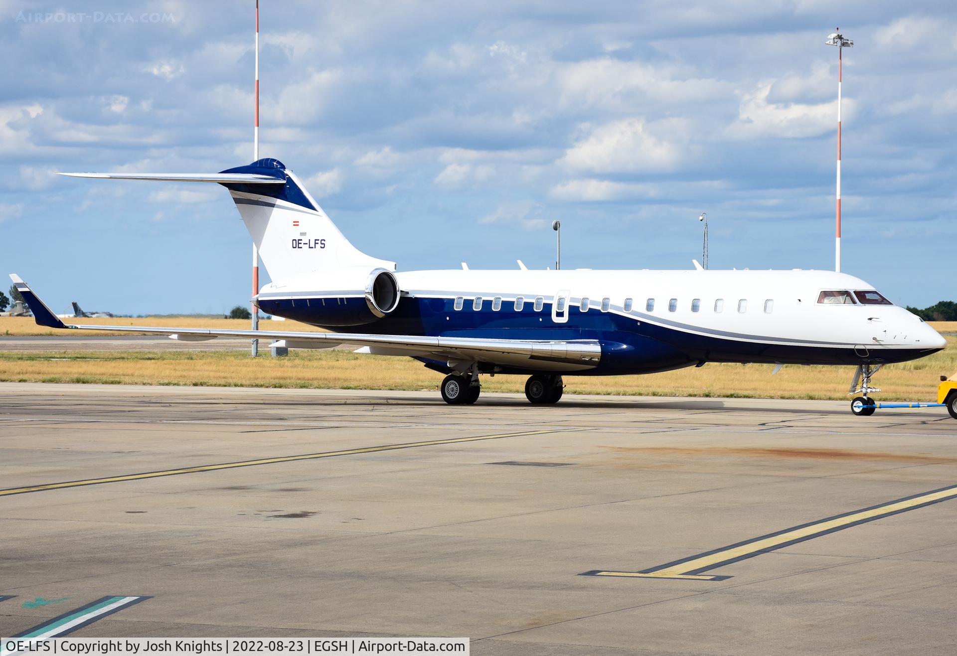 OE-LFS, 2013 Bombardier BD-700-1A10 Global 6000 C/N 9548, On Tug To Respray Hangar 4.