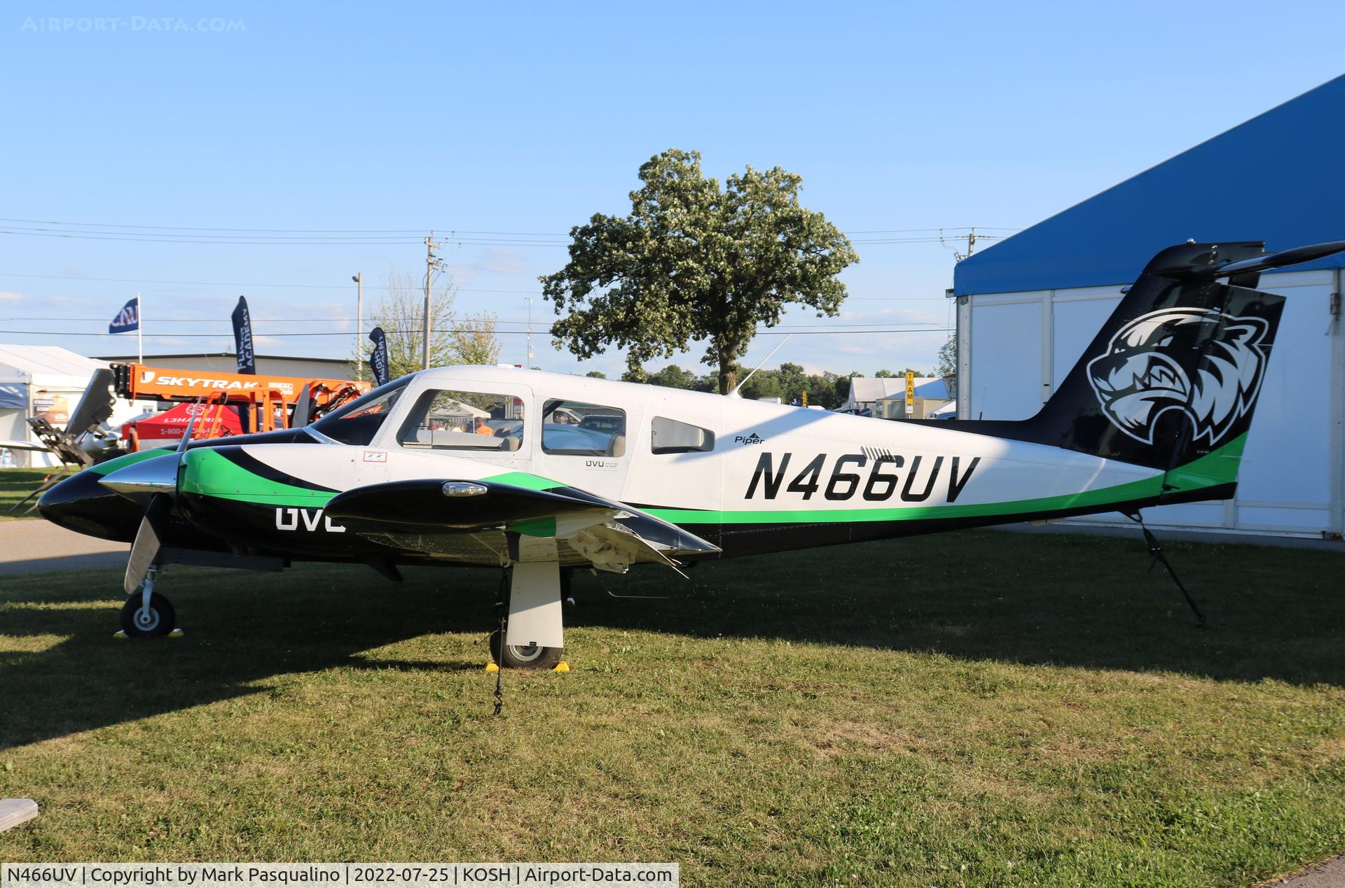 N466UV, 2018 Piper PA-44-180 Seminole C/N 4496449, Piper PA-44-180
