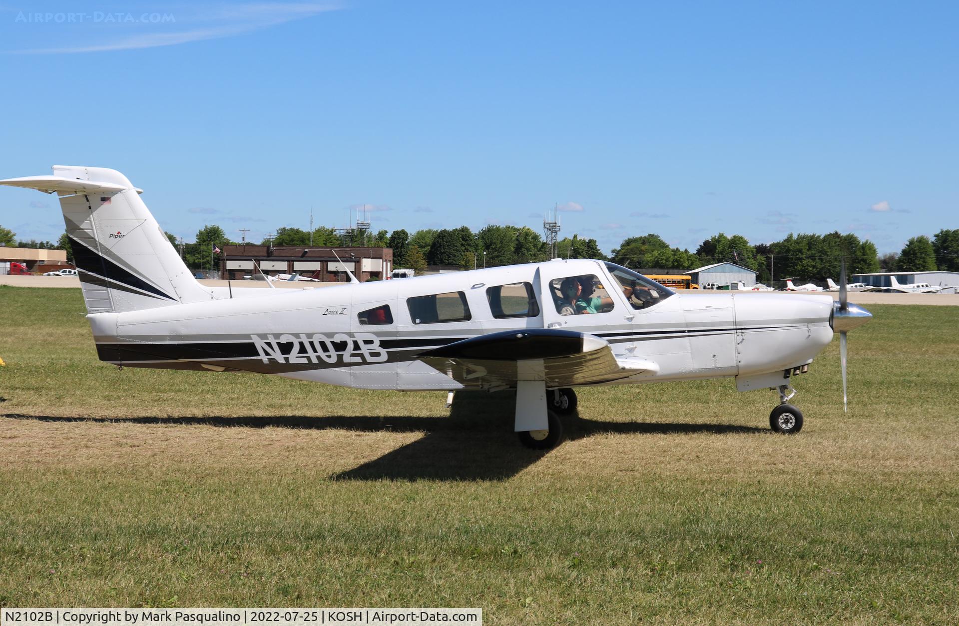 N2102B, 1978 Piper PA-32RT-300 C/N 32R-7985011, Piper PA-32RT-300