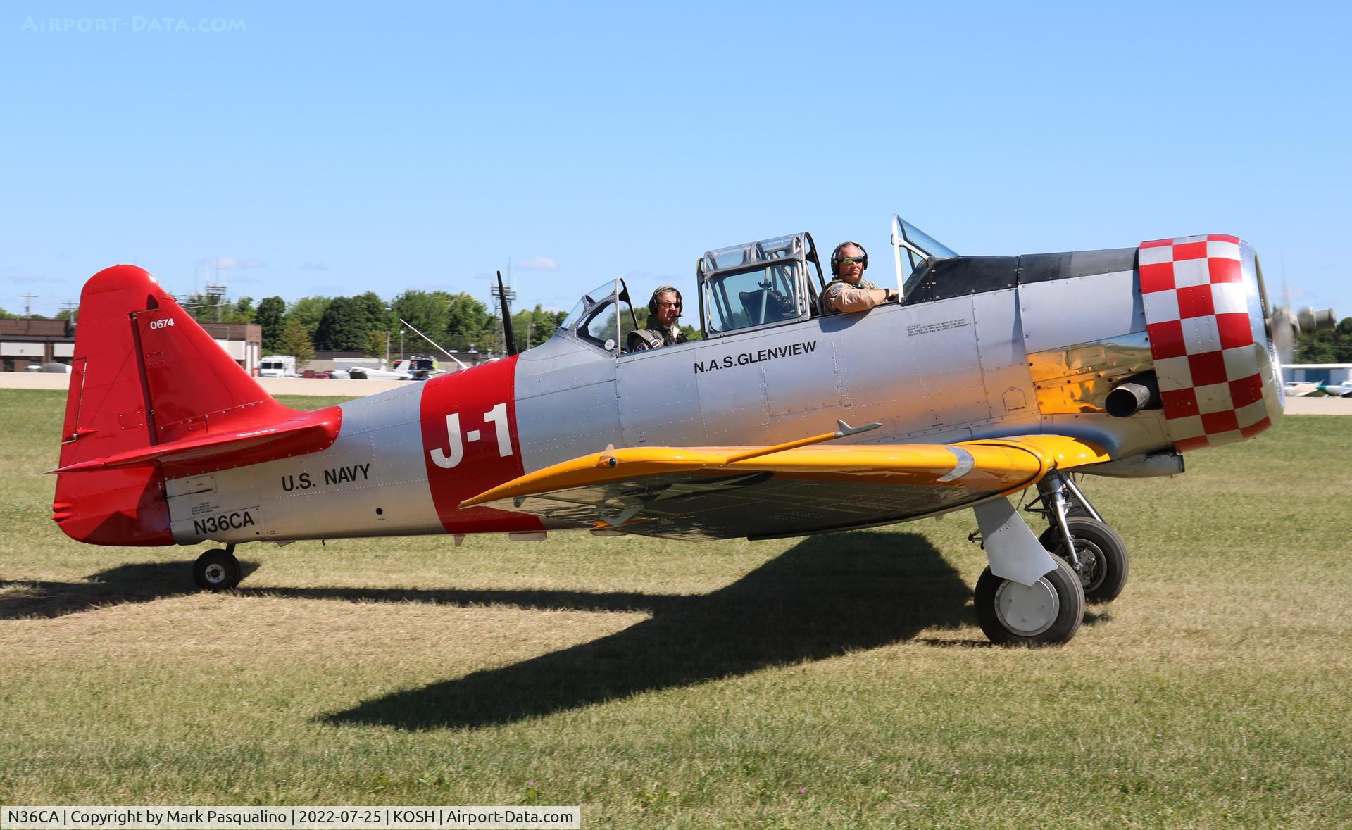 N36CA, North American AT-6D Texan C/N 88-10677, North American AT-6D
