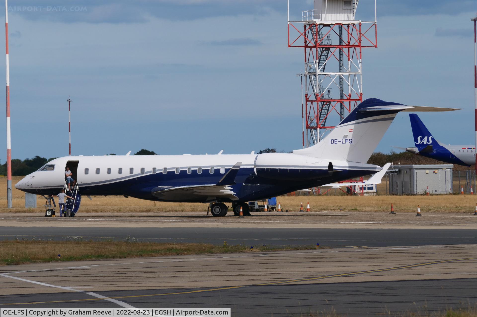 OE-LFS, 2013 Bombardier BD-700-1A10 Global 6000 C/N 9548, Parked at Norwich.