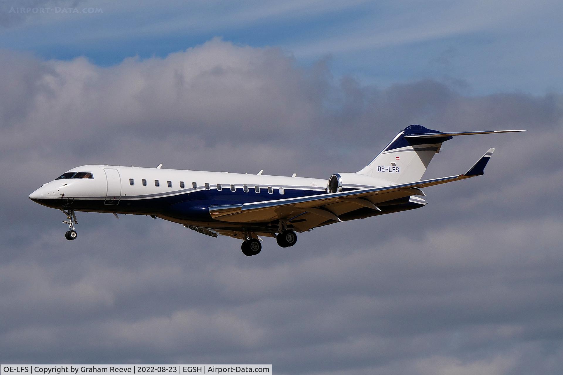 OE-LFS, 2013 Bombardier BD-700-1A10 Global 6000 C/N 9548, Landing at Norwich.