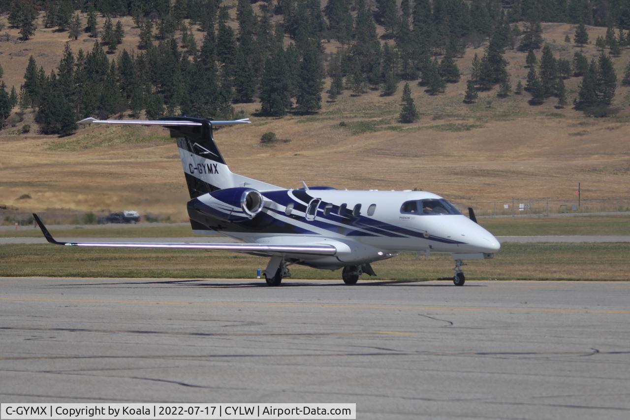 C-GYMX, 2017 Embraer EMB-505 Phenom 300 C/N 50500437, First pic in the database