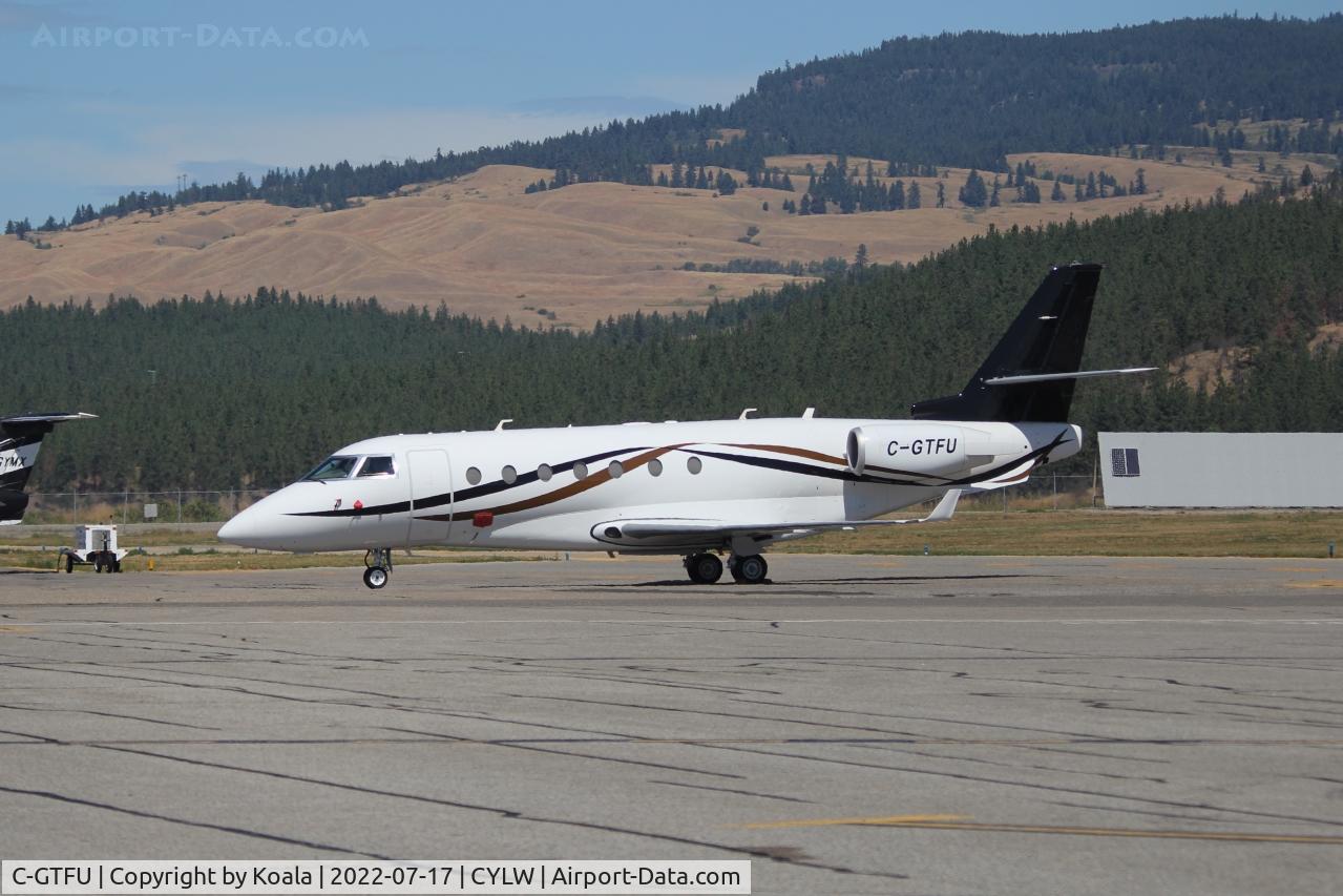 C-GTFU, 2006 Israel Aircraft Industries Gulfstream 200 C/N 152, First pic in the database
