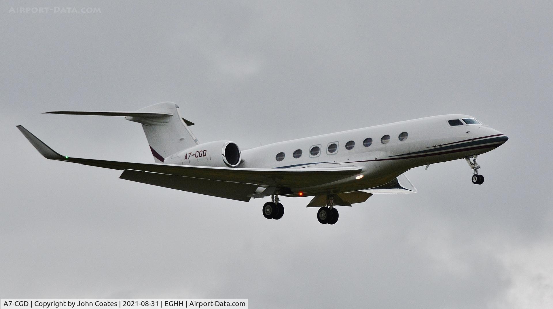 A7-CGD, 2017 Gulfstream Aerospace G650 (G-VI) C/N 6271, On approach to 08