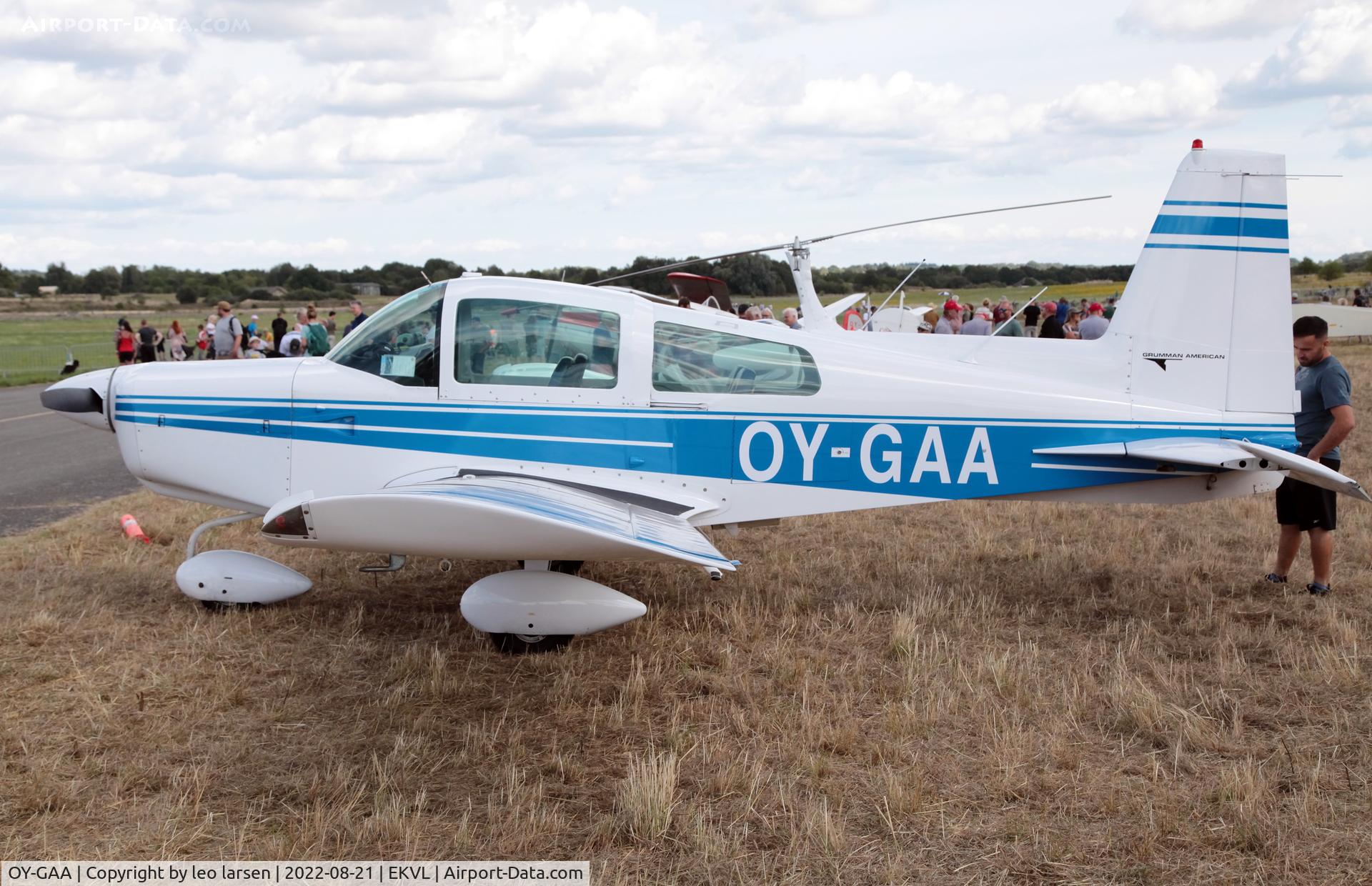 OY-GAA, 1973 Grumman American AA-5 Travler C/N AA5-0475, Værløse 21.8.2022