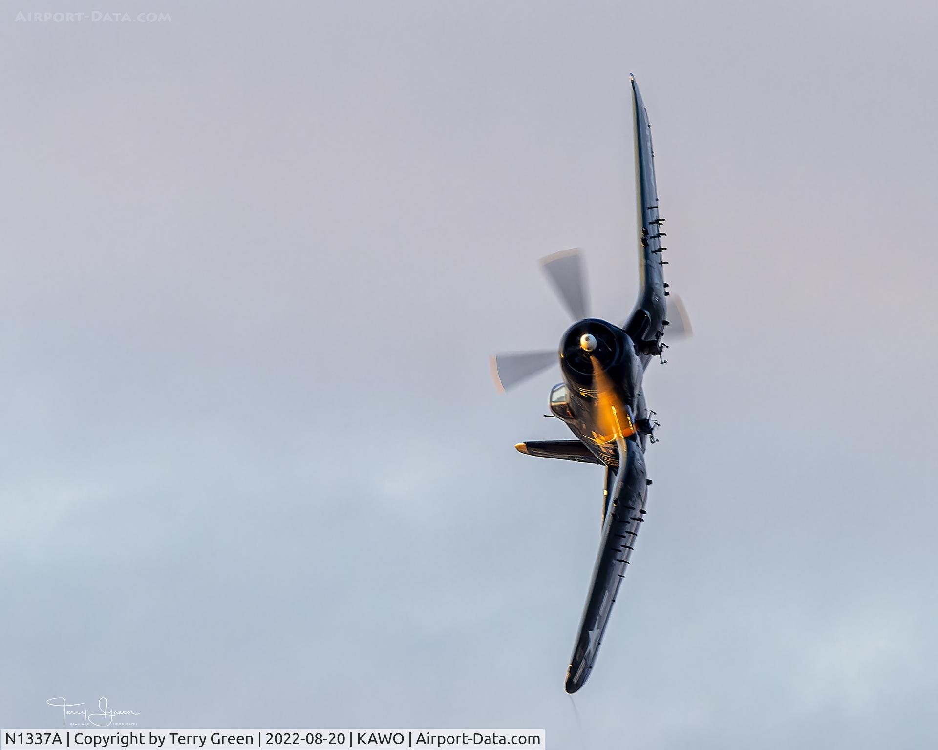 N1337A, 1952 Vought F4U-7 Corsair C/N 977, 2022 Arlington SkyFest