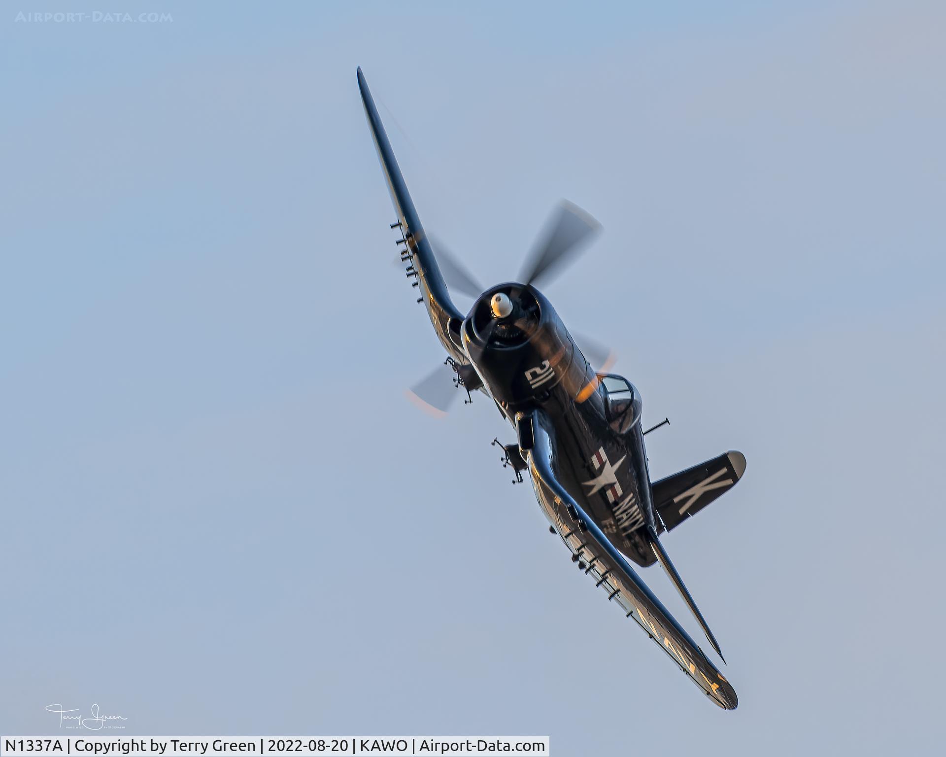 N1337A, 1952 Vought F4U-7 Corsair C/N 977, 2022 Arlington SkyFest