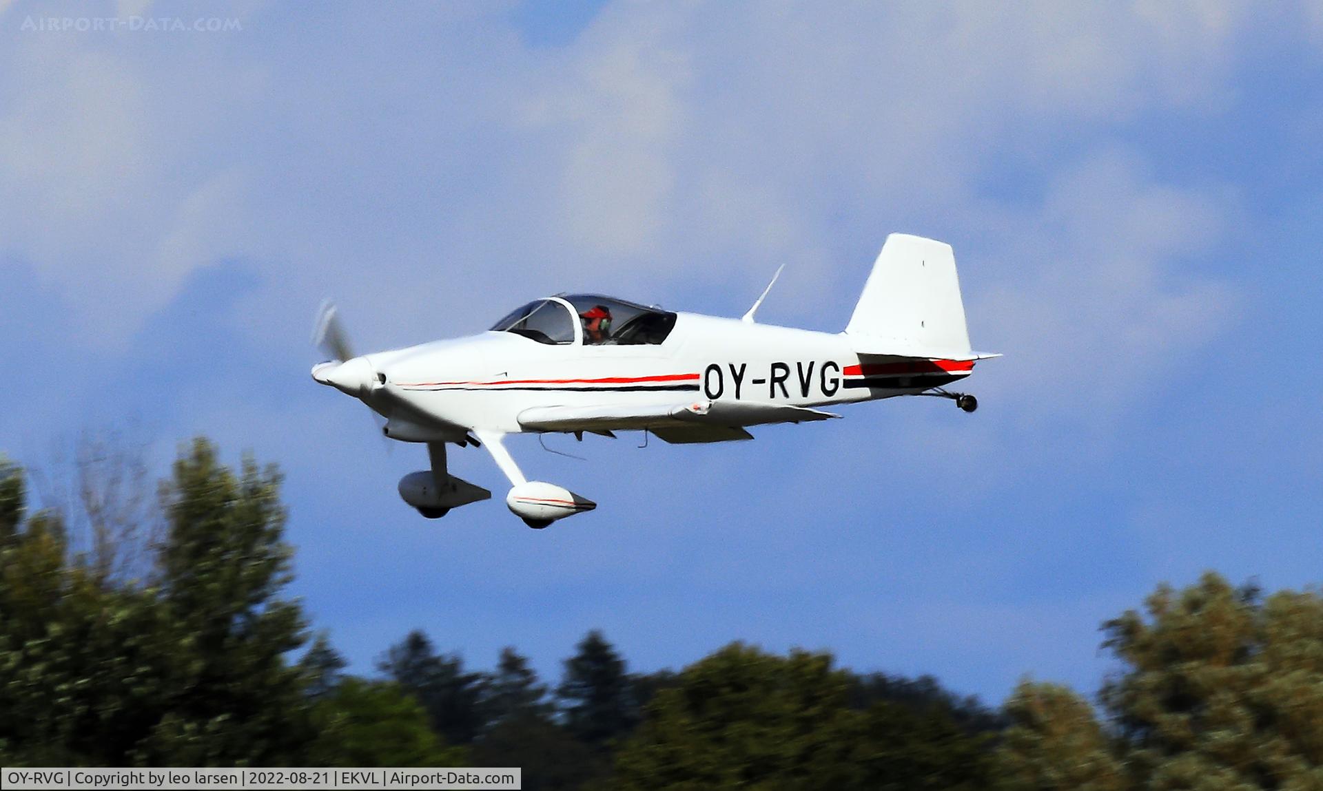 OY-RVG, 2010 Vans RV-6 C/N 2005-09, Værløse 21.8.2022