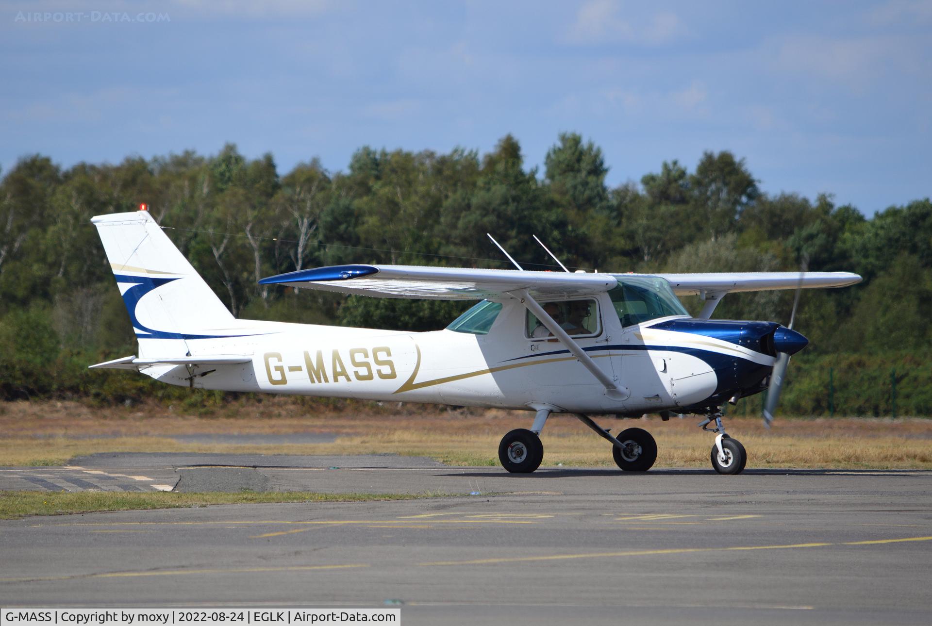 G-MASS, 1979 Cessna 152 C/N 152-81605, Cessna 152 at Blackbushe.