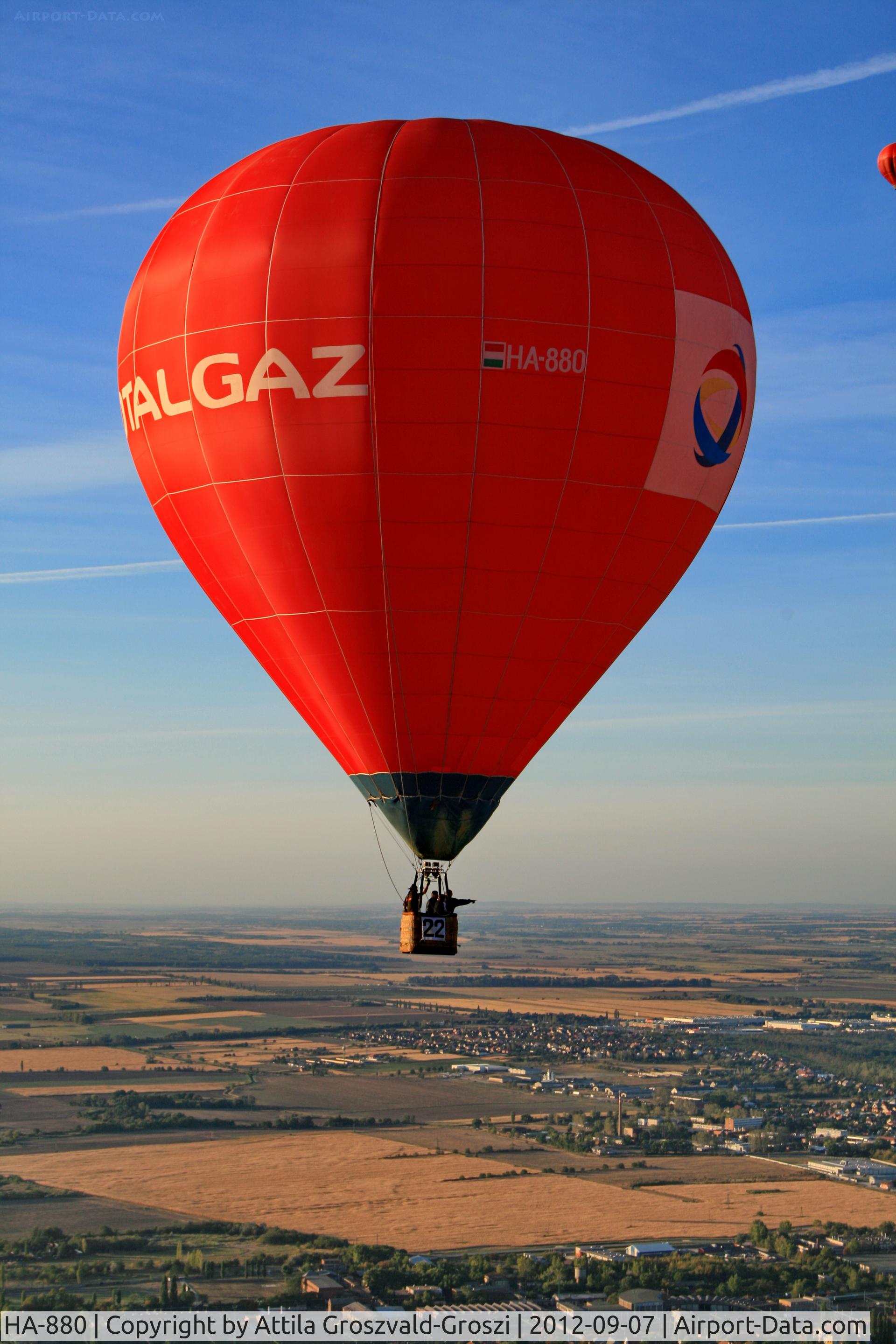 HA-880, 2004 Sup-Air B C/N 1/2004, Székesfehérvár, Hungary - Velencei tavi hölégballon karnevál 2012