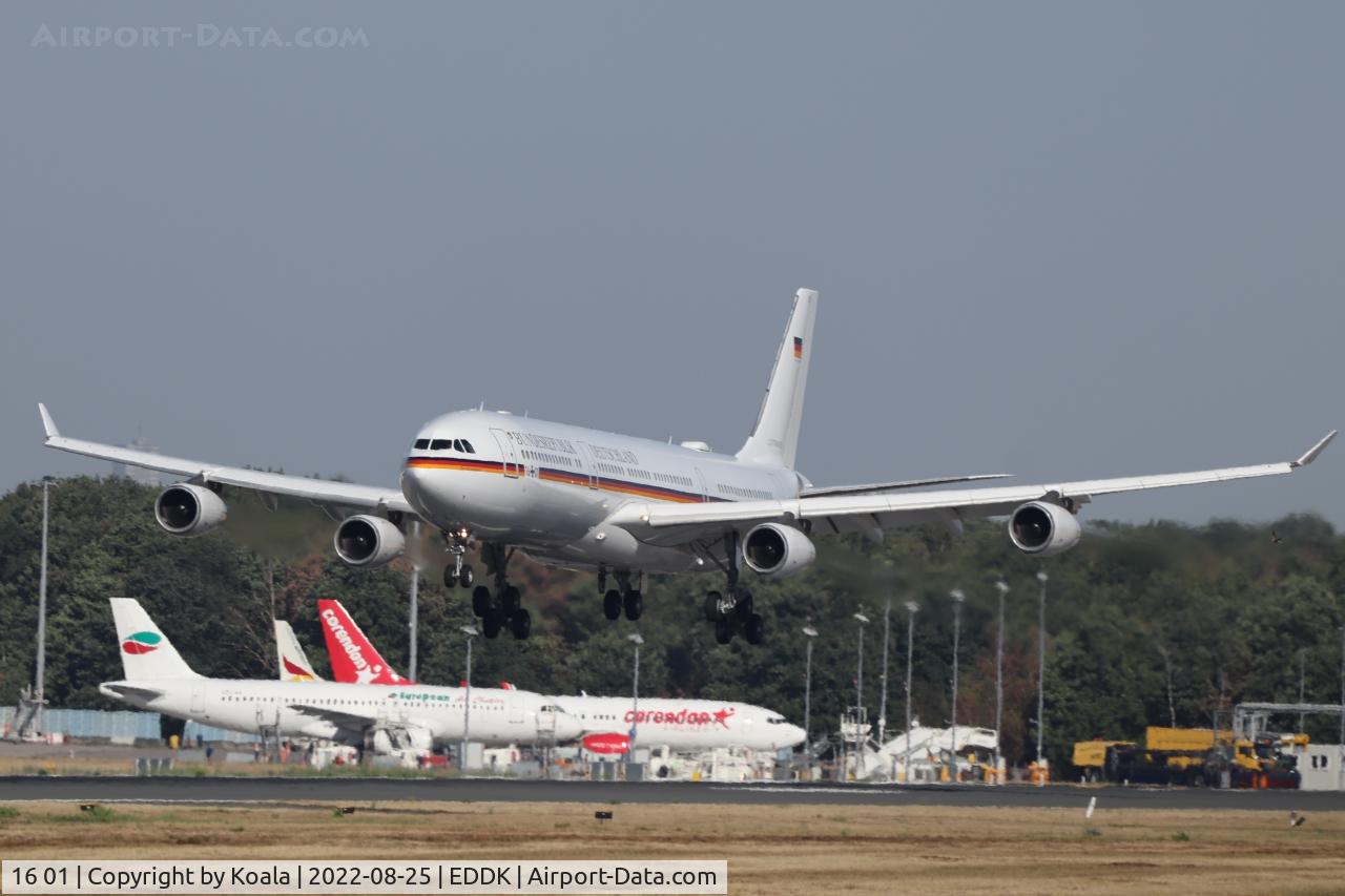 16 01, 1999 Airbus A340-313X C/N 274, Arrival from Berlin