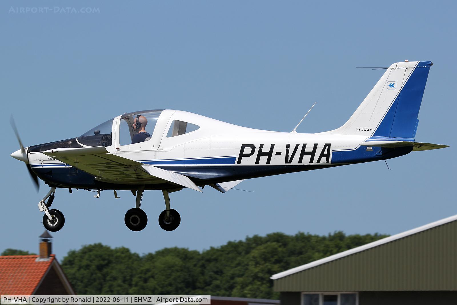 PH-VHA, 2006 Tecnam P-2002JF Sierra C/N 030, at ehmz