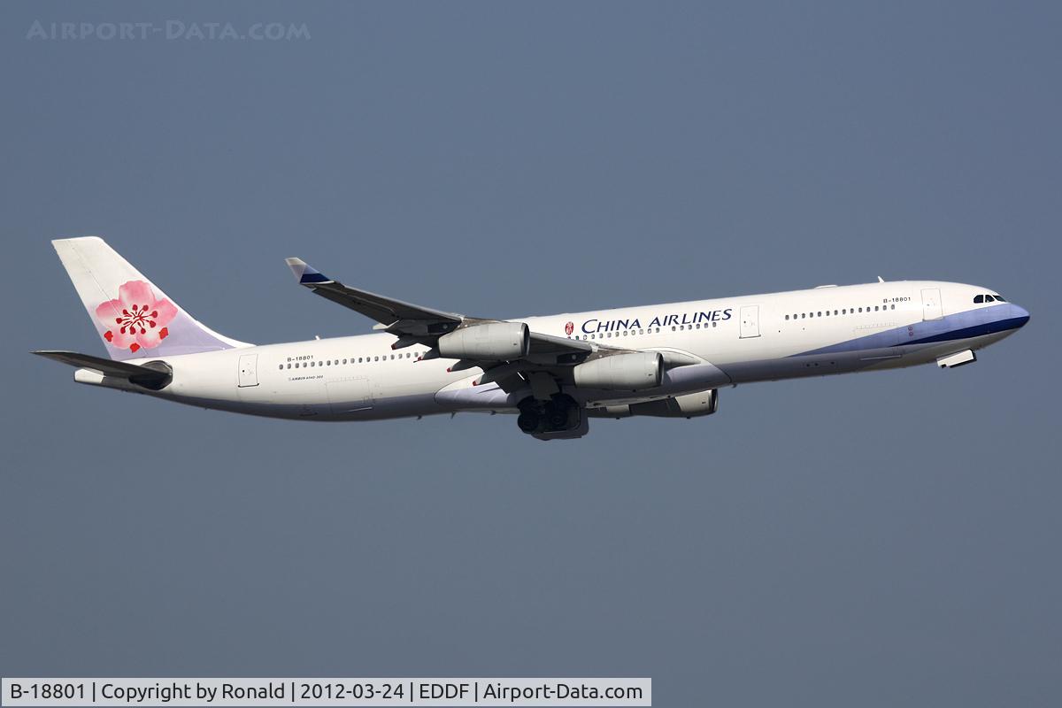 B-18801, 2001 Airbus A340-313 C/N 402, at fra