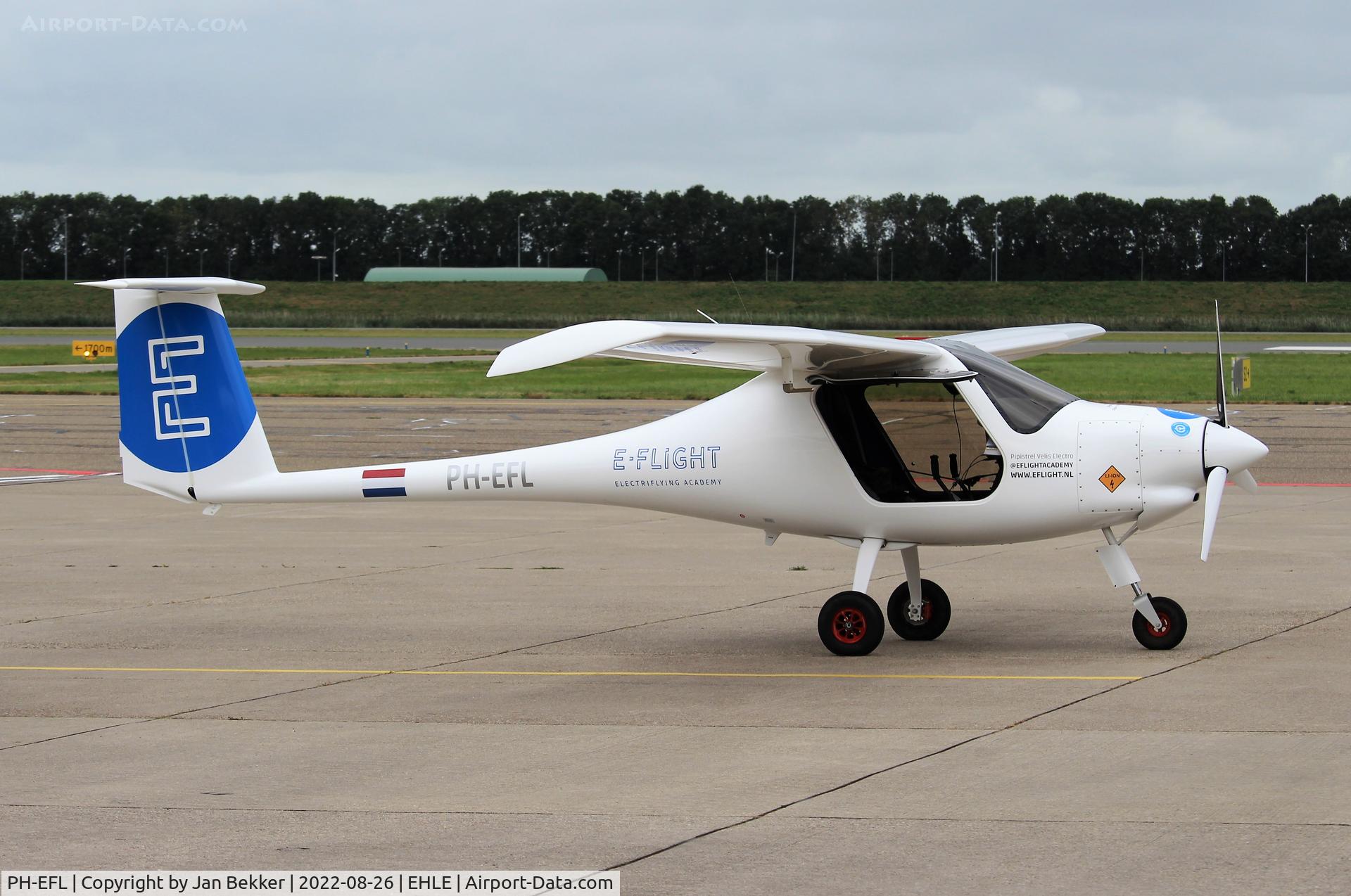 PH-EFL, 2021 Pipistrel Velis Electro C/N VSW1280025, Lelystad Airport
