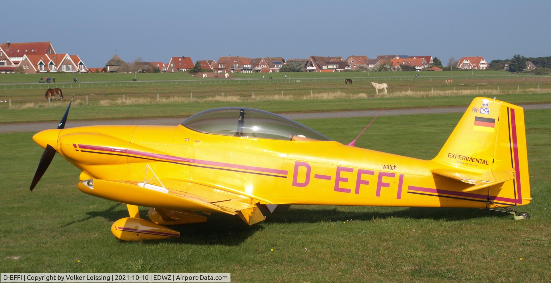 D-EFFI, 1993 Vans RV-4 C/N 1588, parking