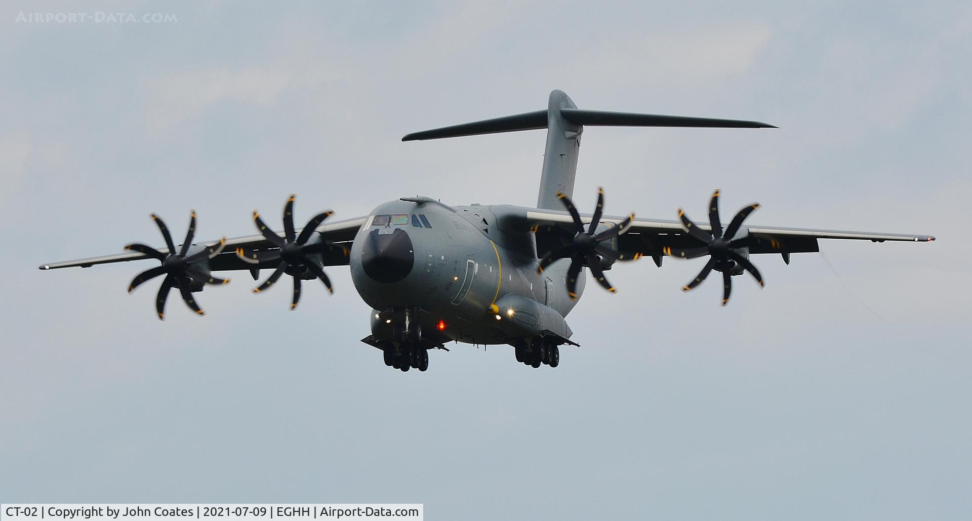 CT-02, 2020 Airbus A400M Atlas C/N 106, Approach to 26