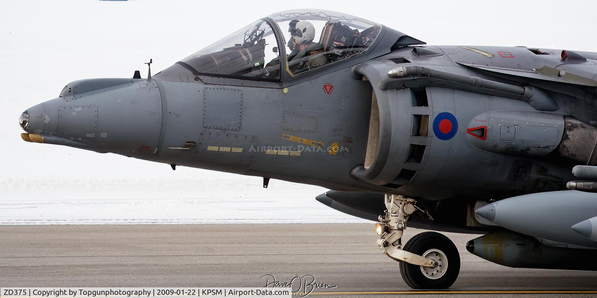 ZD375, 1988 British Aerospace Harrier GR.7 C/N P23, Cleared to RW34
