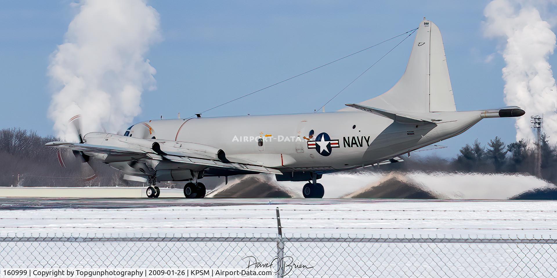 160999, 1979 Lockheed P-3C Orion C/N 285A-5680, Ready for takeoff