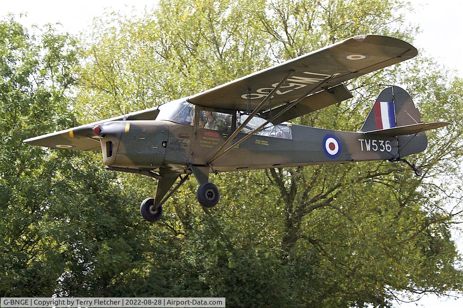 G-BNGE, 1946 Auster AOP.6 C/N 1925, At Stoke Golding Fly-In